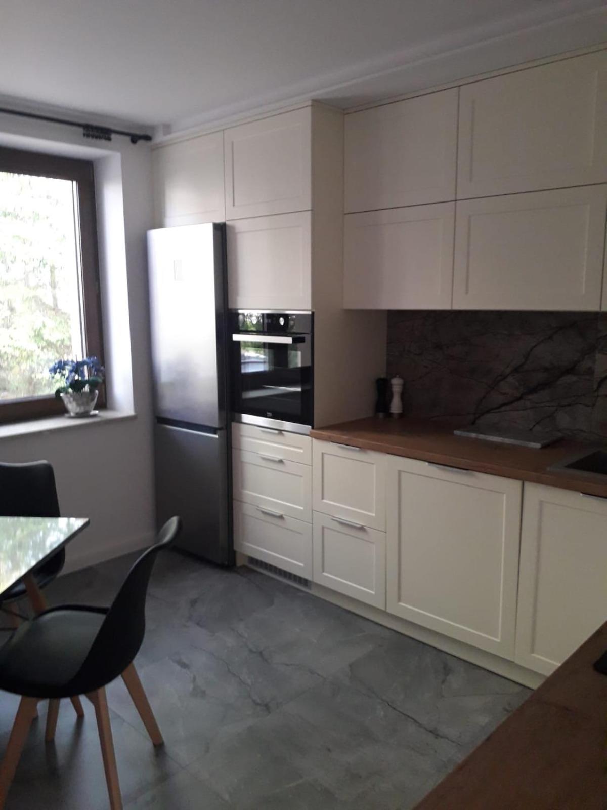 Two-Bedroom Apartment - Photo 3