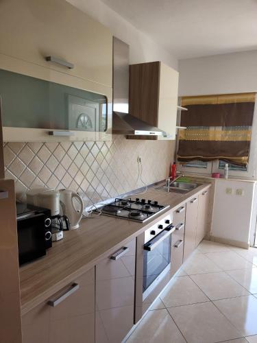 Maisonette photo 2
