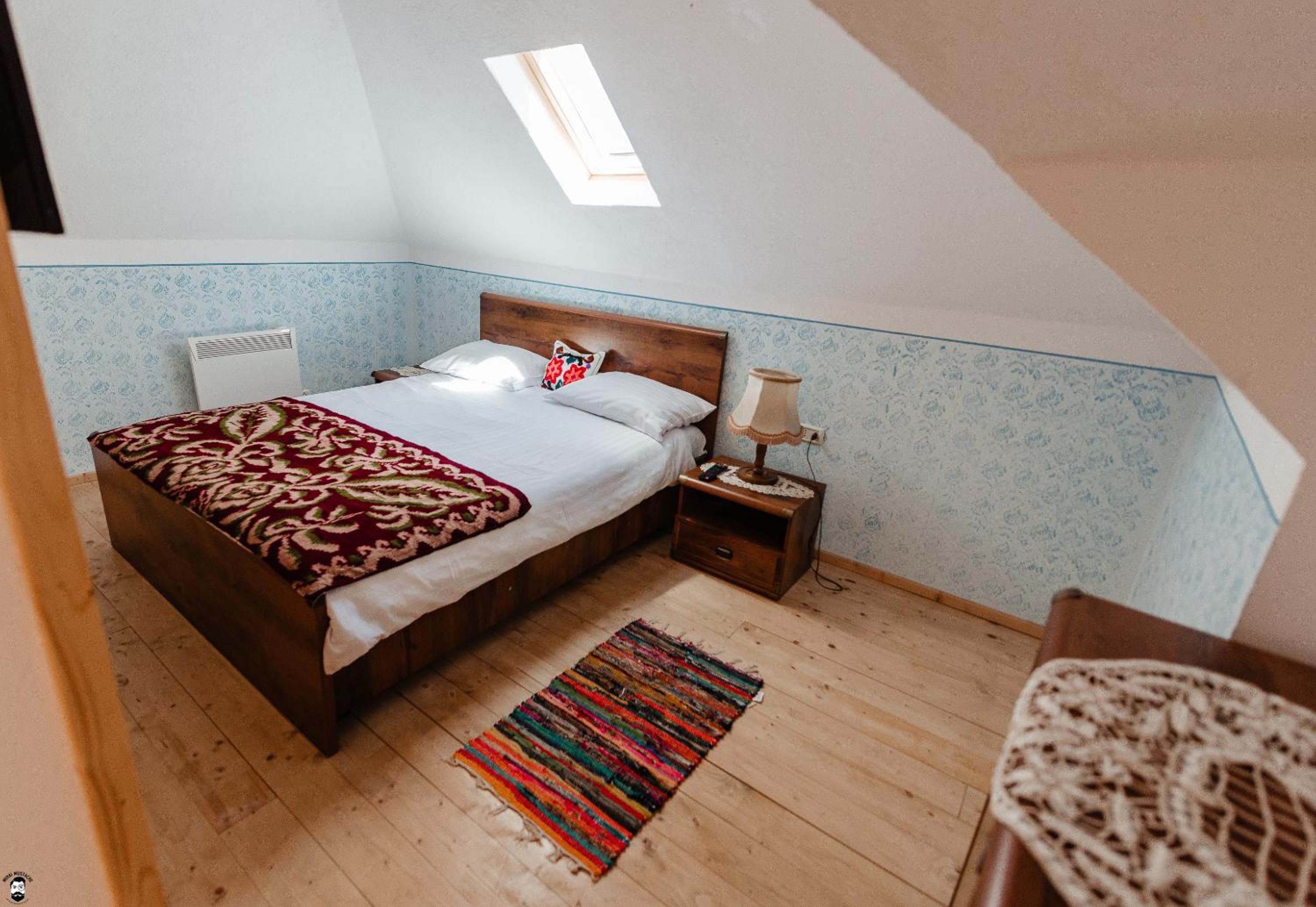 Two-Bedroom House - Photo 14