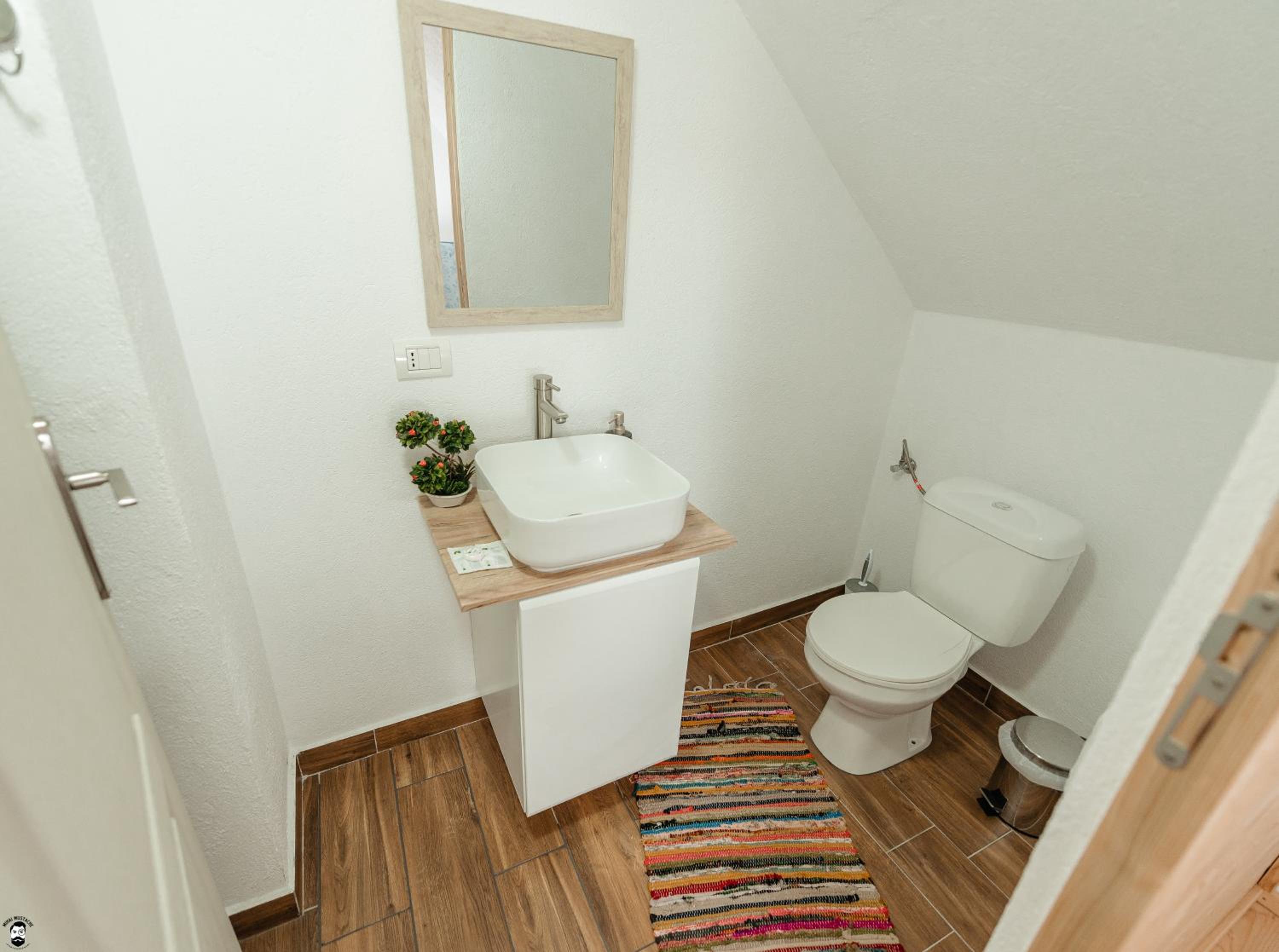 Two-Bedroom House - Photo 16
