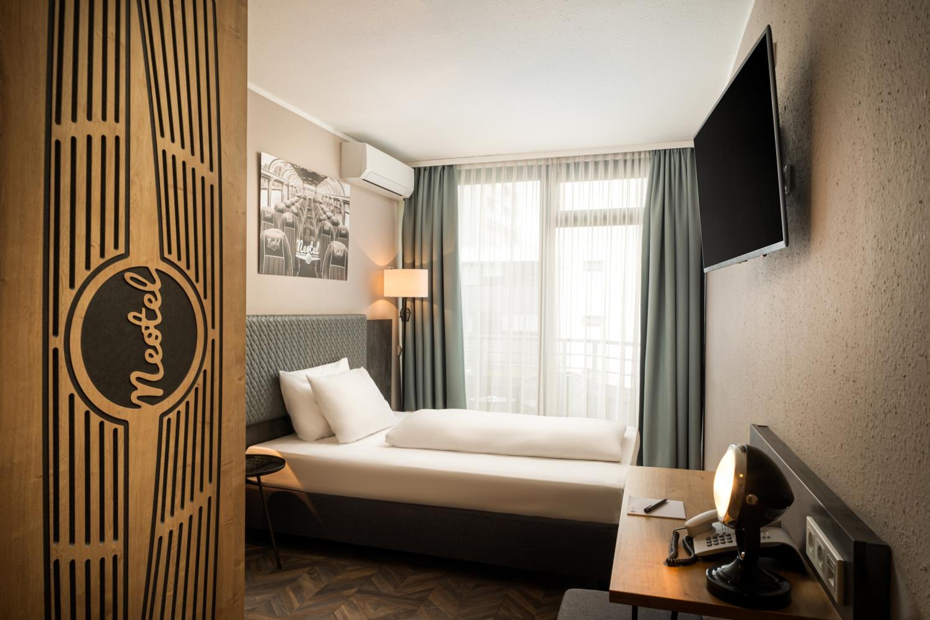 Superior Single Room - Photo 2