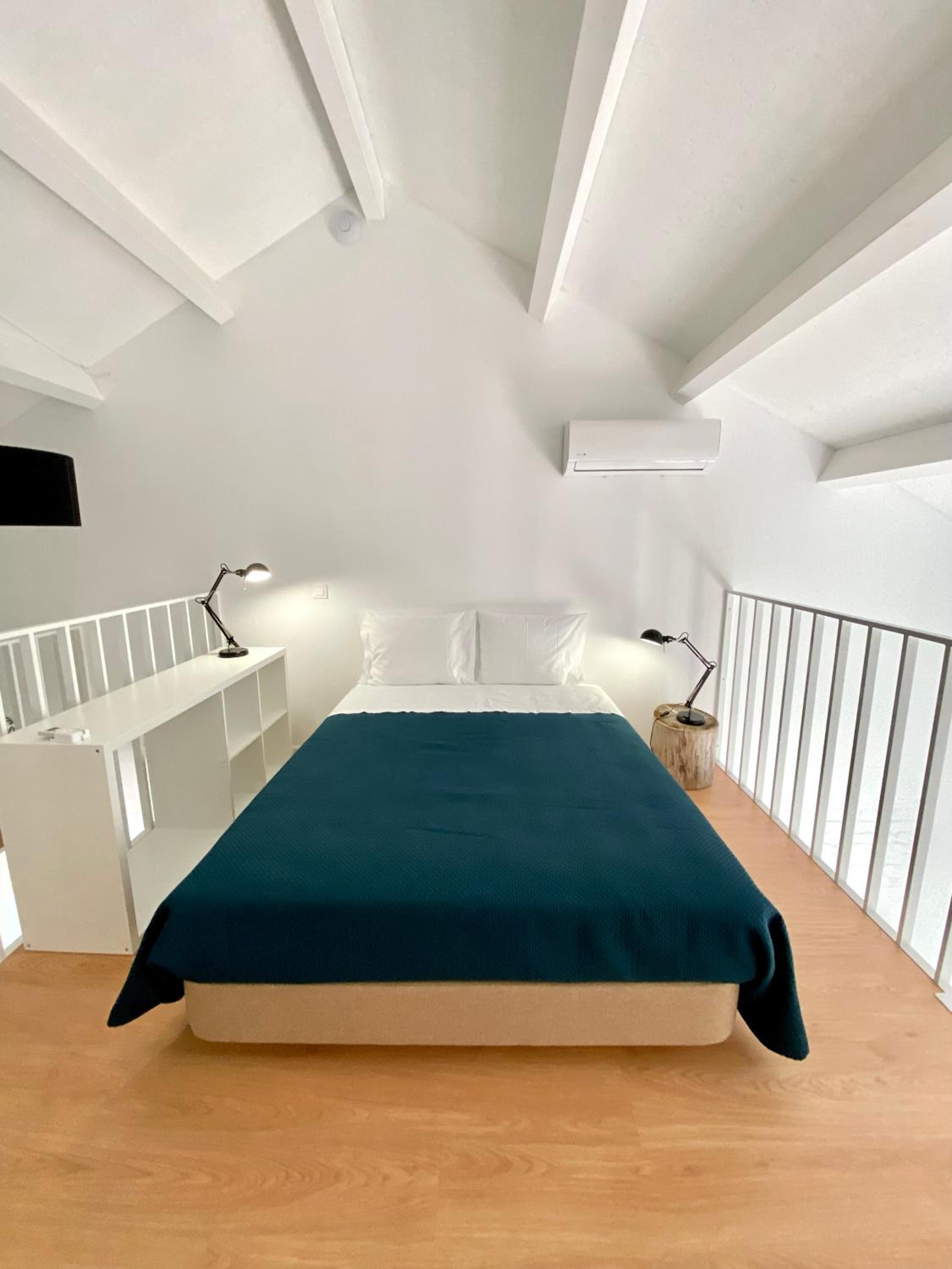 Two-Bedroom Apartment - Photo 35