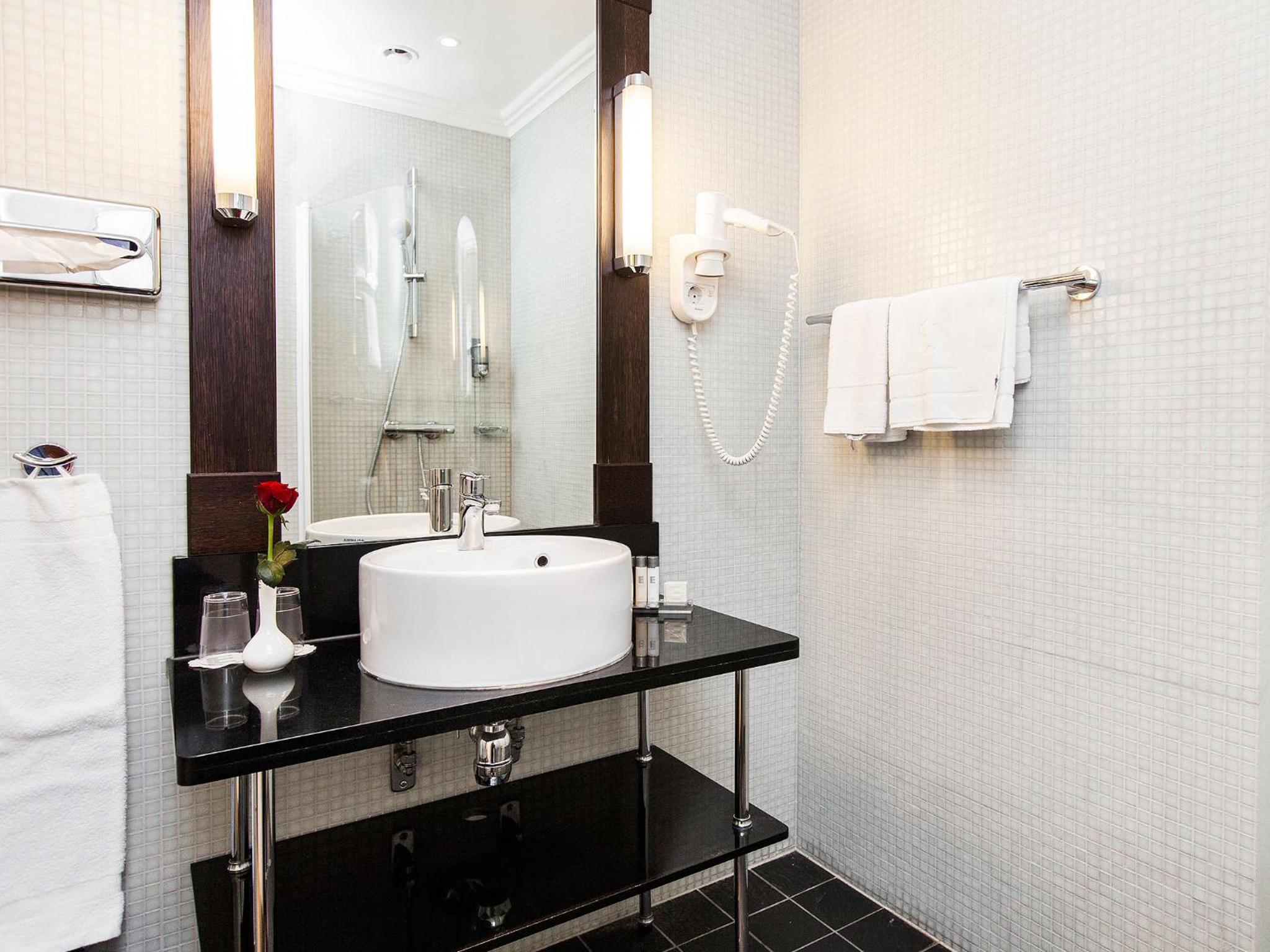 Superior Double or Twin Room - Photo 3
