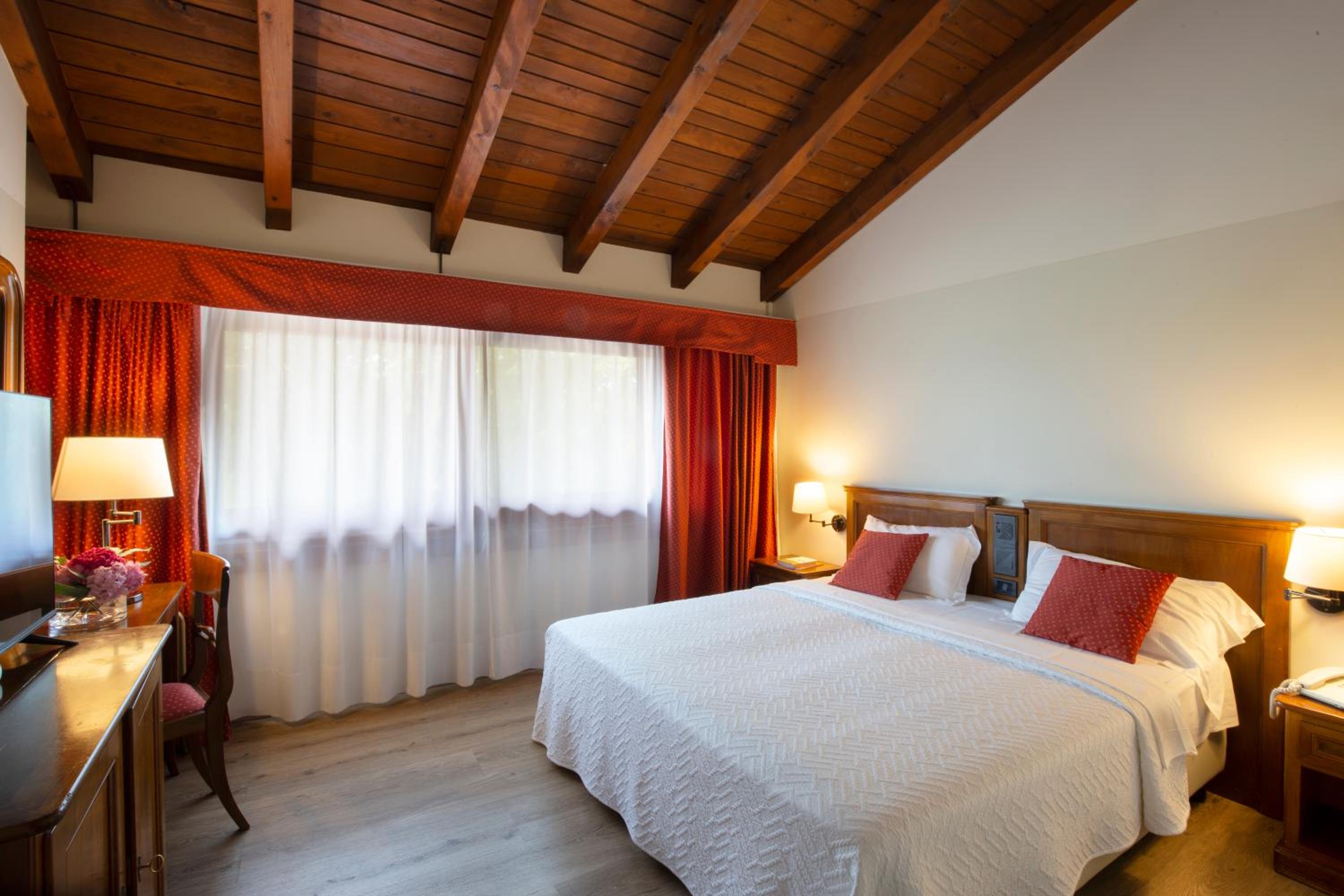 Double Room - Photo 4