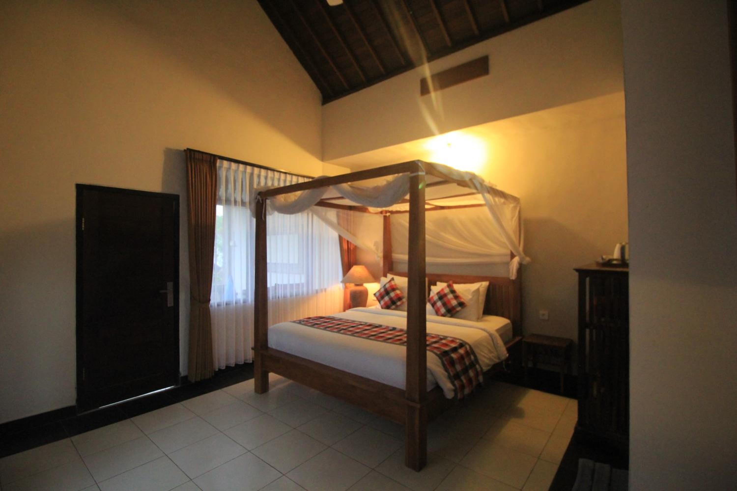 Budget Double Room photo 3