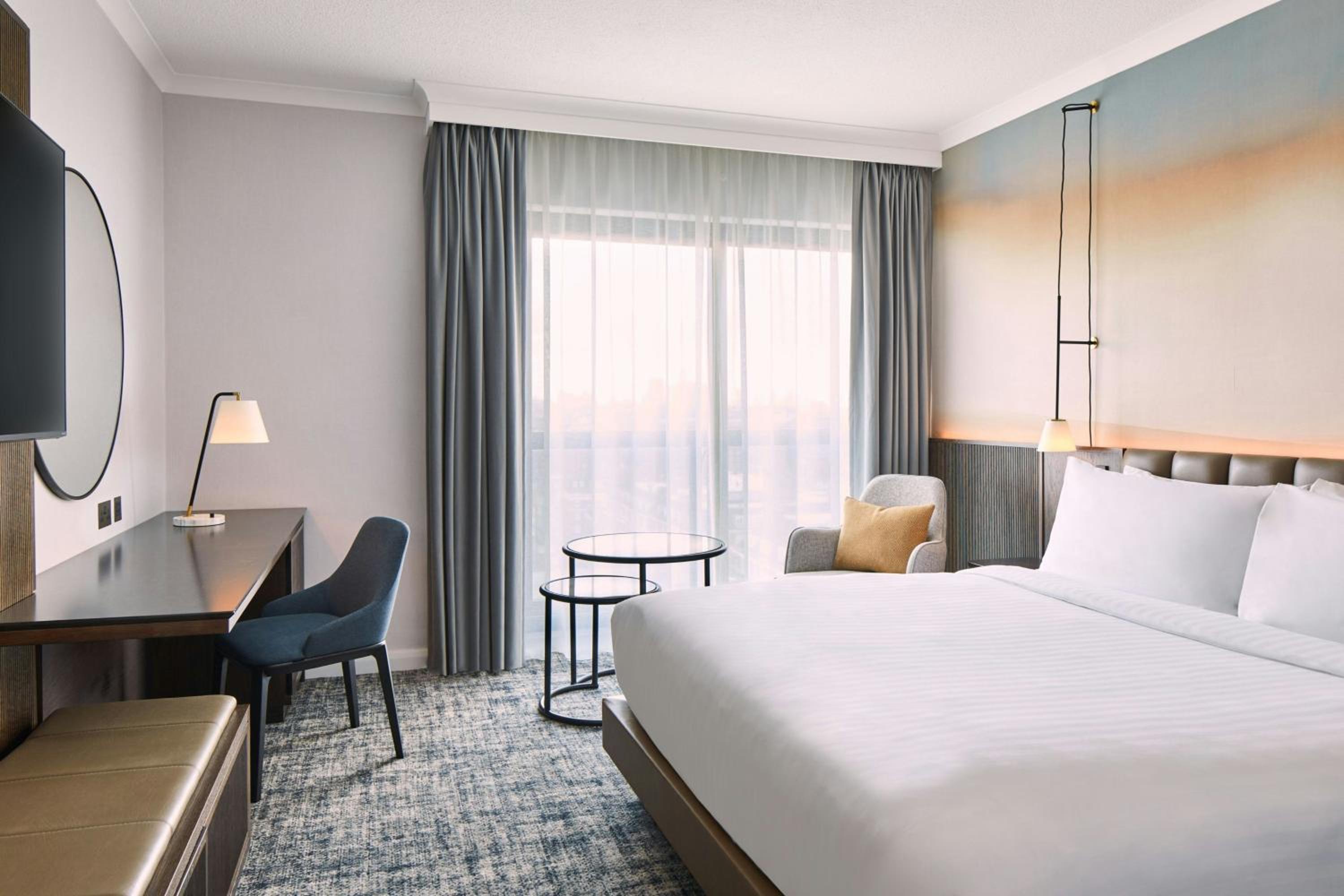 King Room with City View photo 3