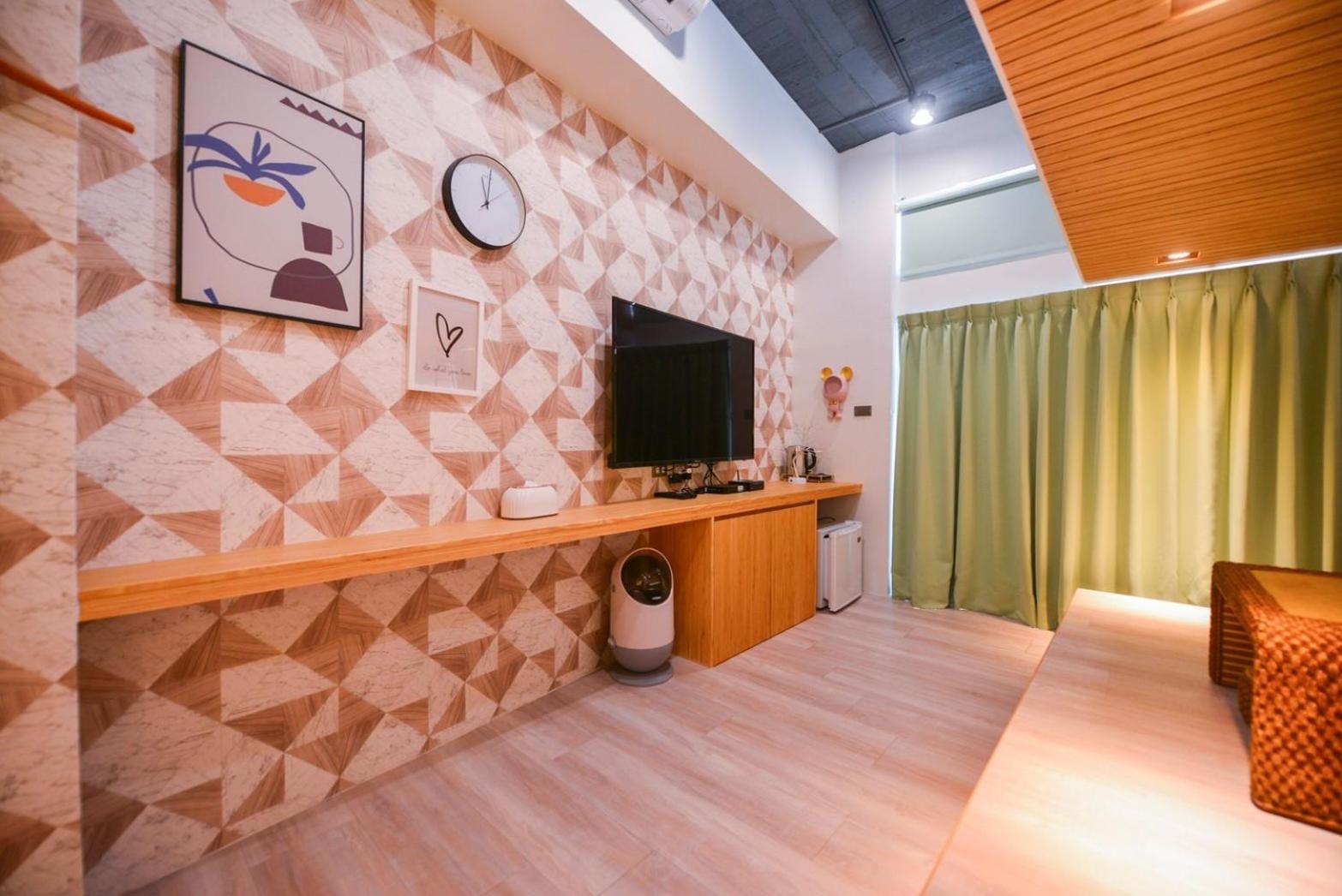 Double Room - Photo 5