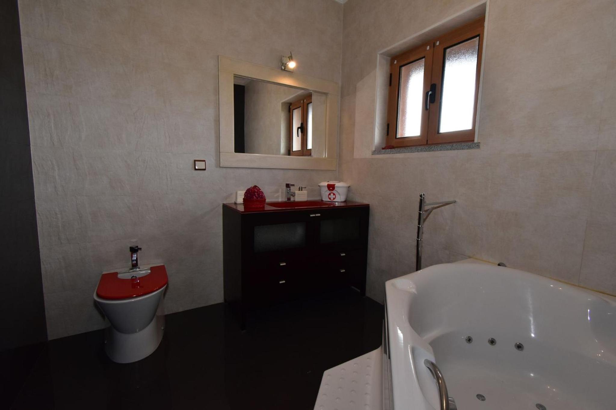 Two-Bedroom House photo 3
