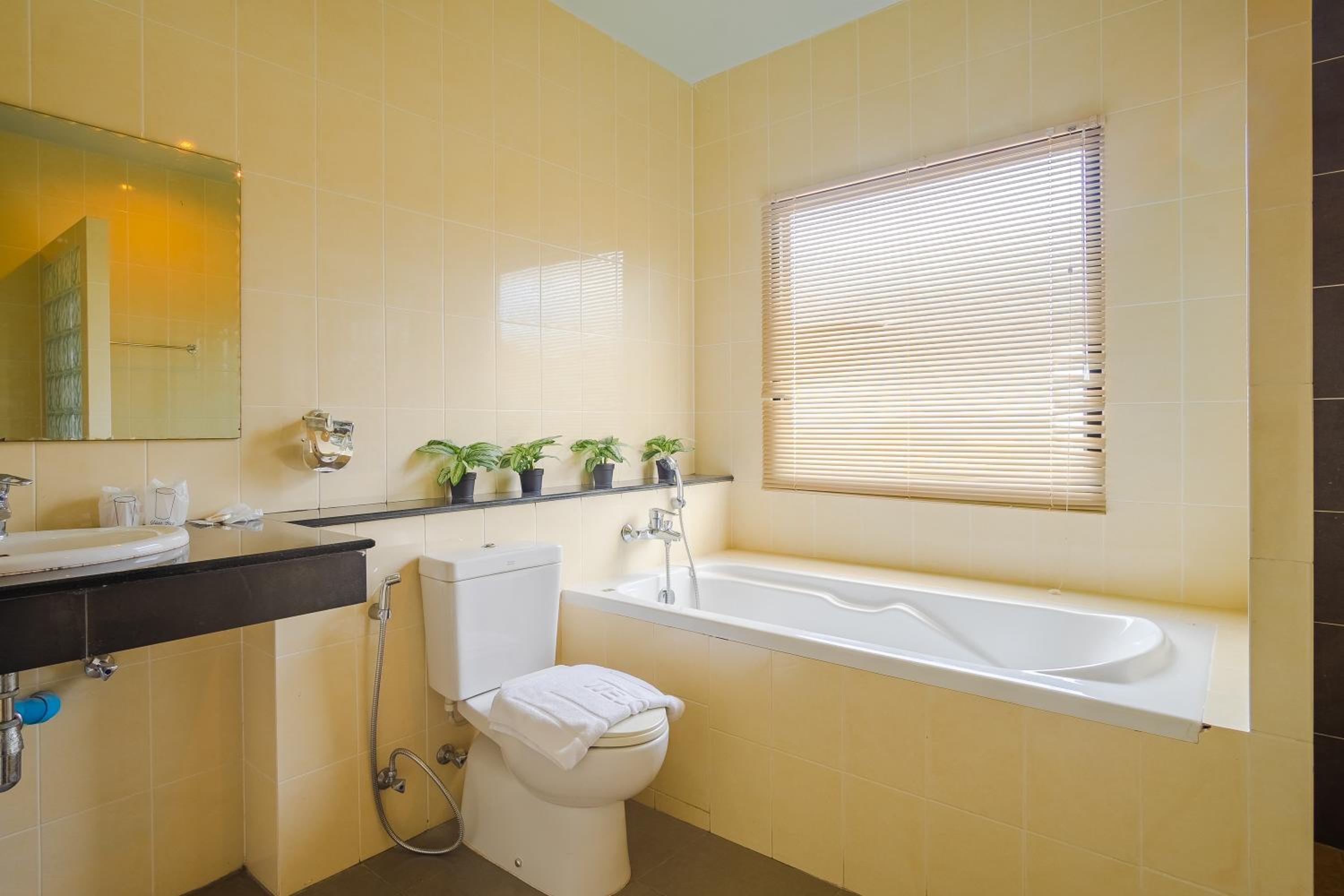 Two-Bedroom Suite photo 3