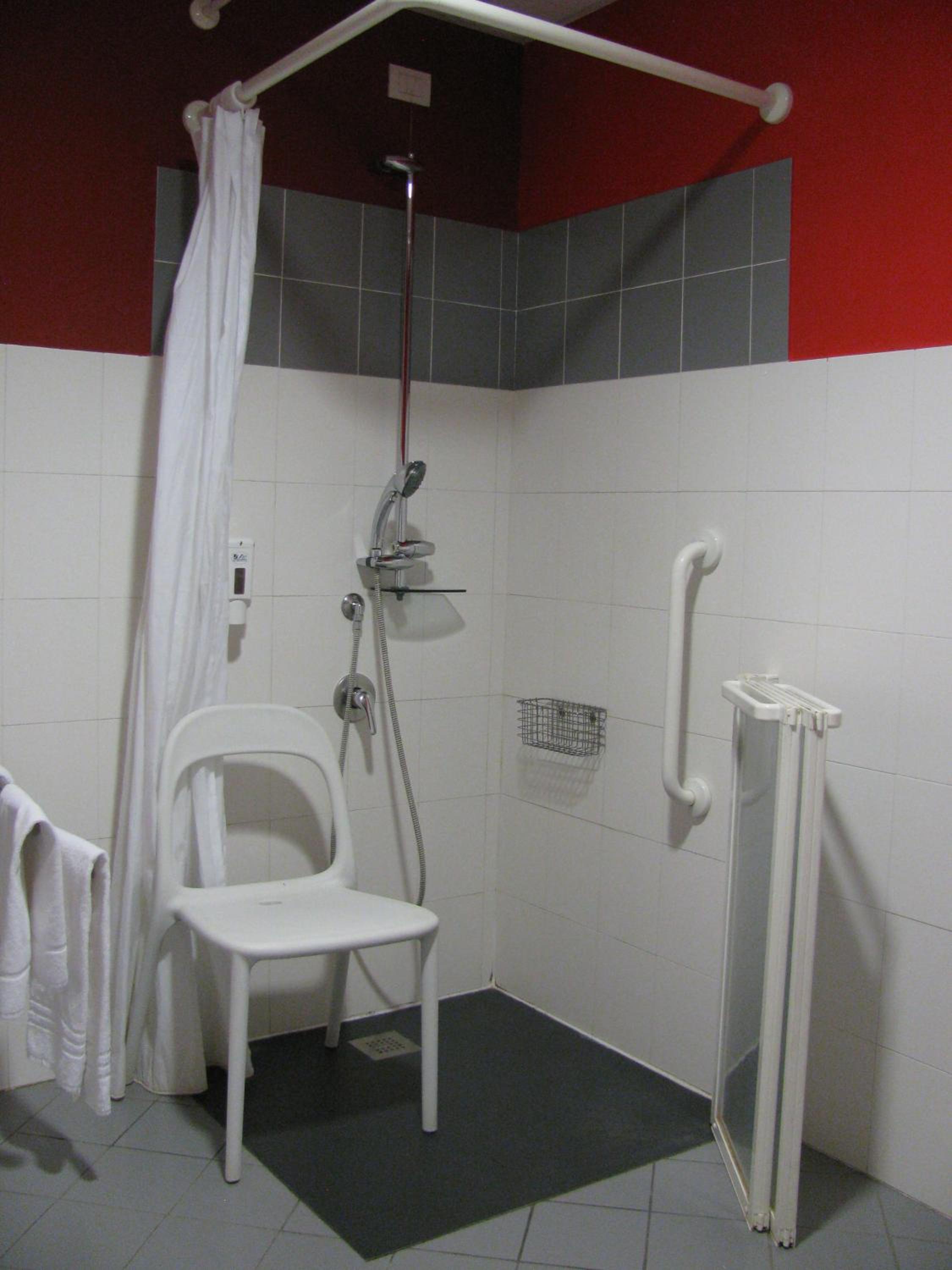 Triple Room - Photo 6