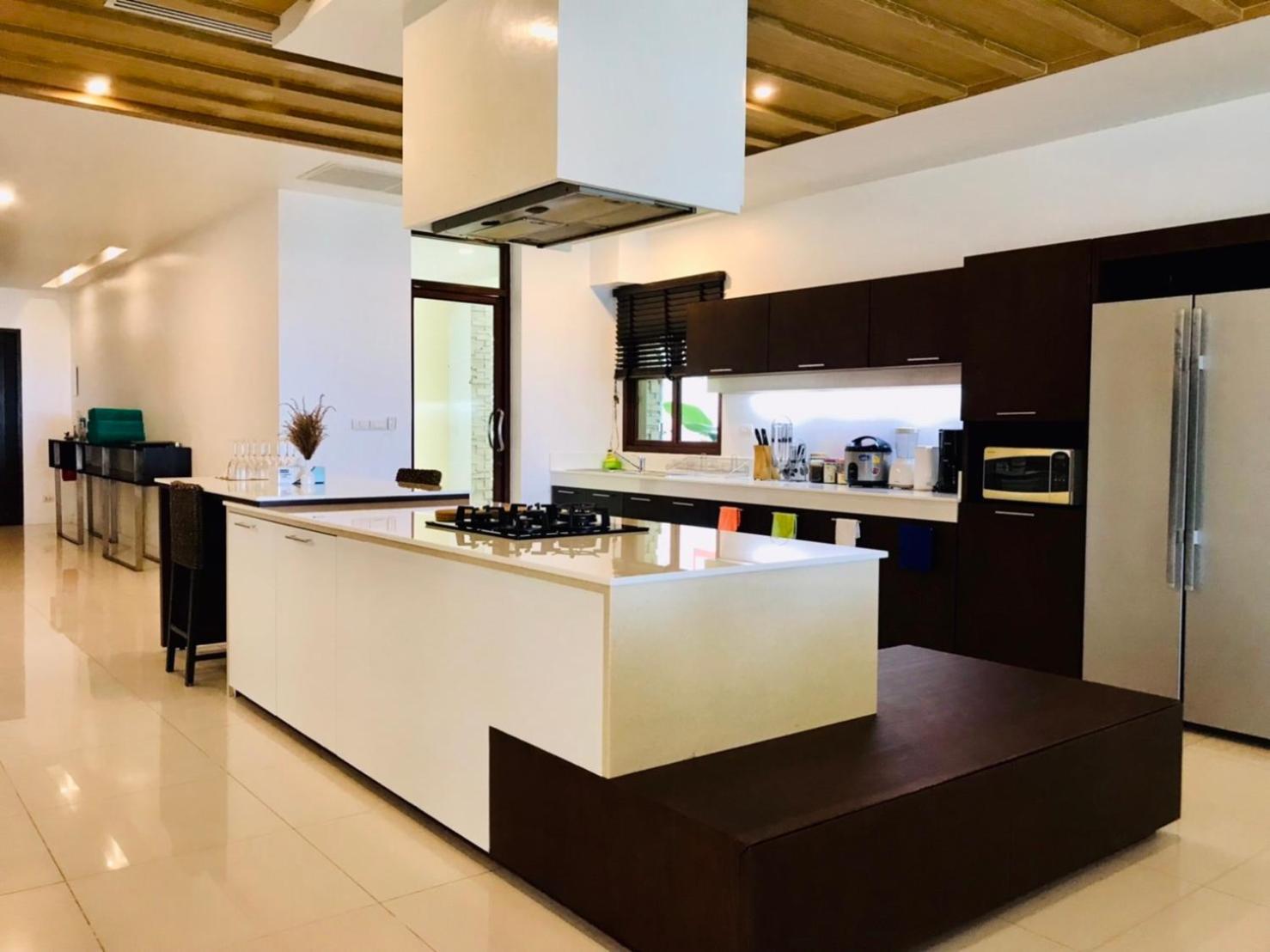 Villa - Beach Front - Photo 21