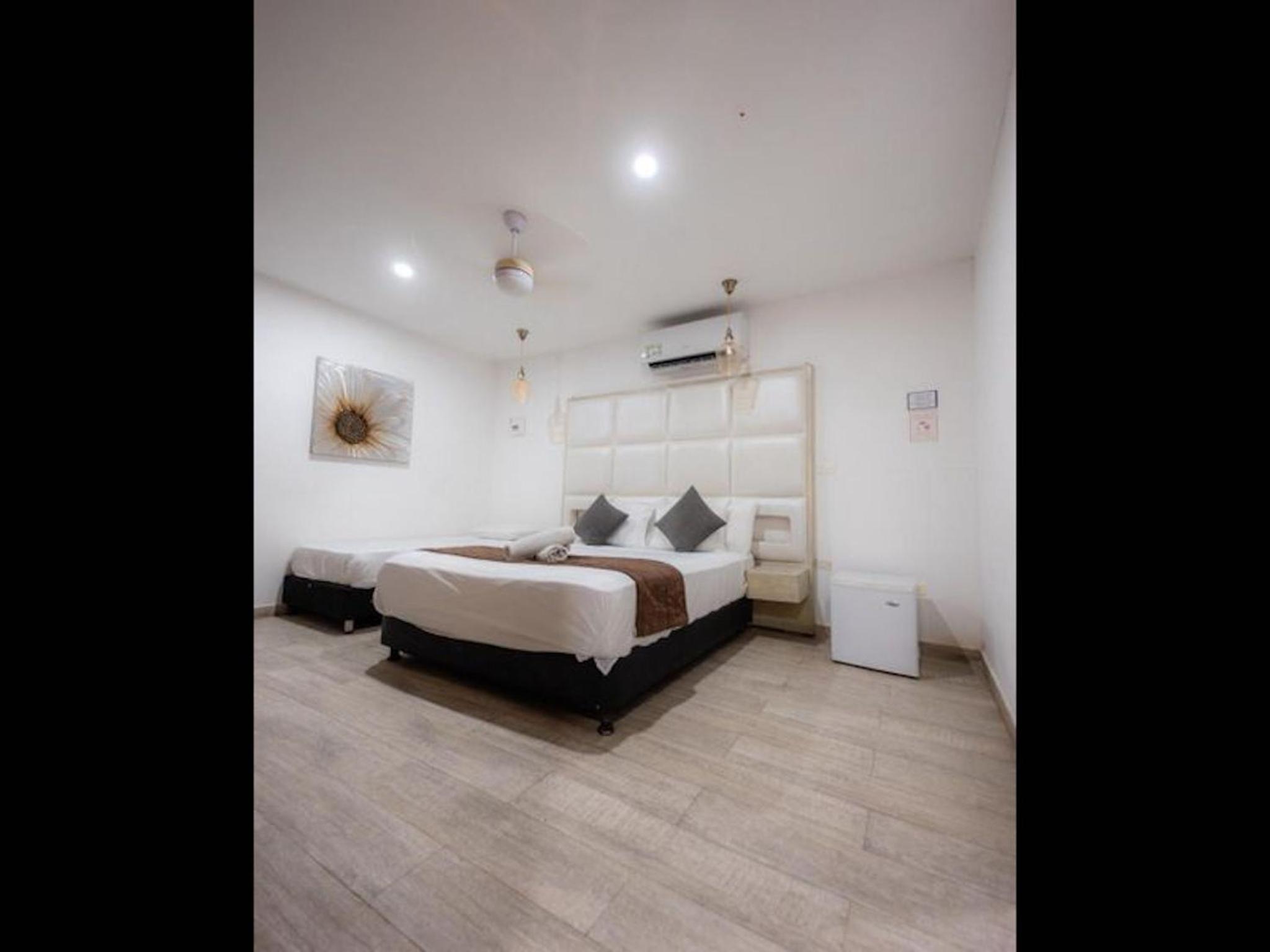 Double or Twin Room photo 3