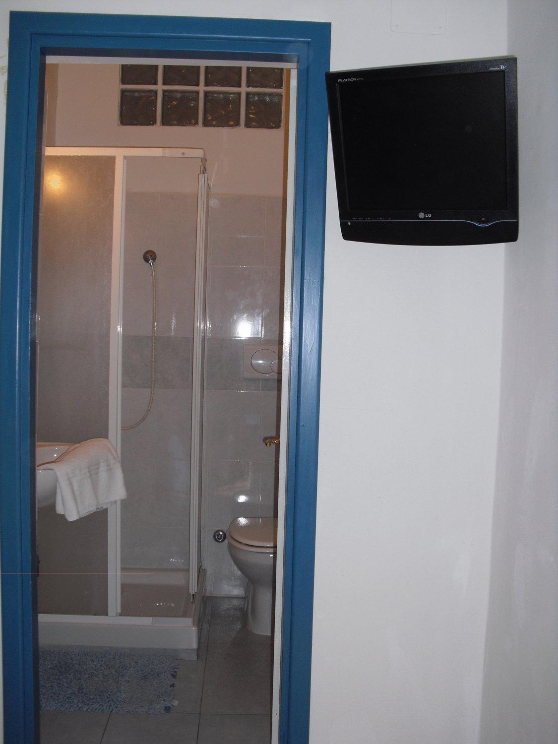Double or Twin Room photo 3