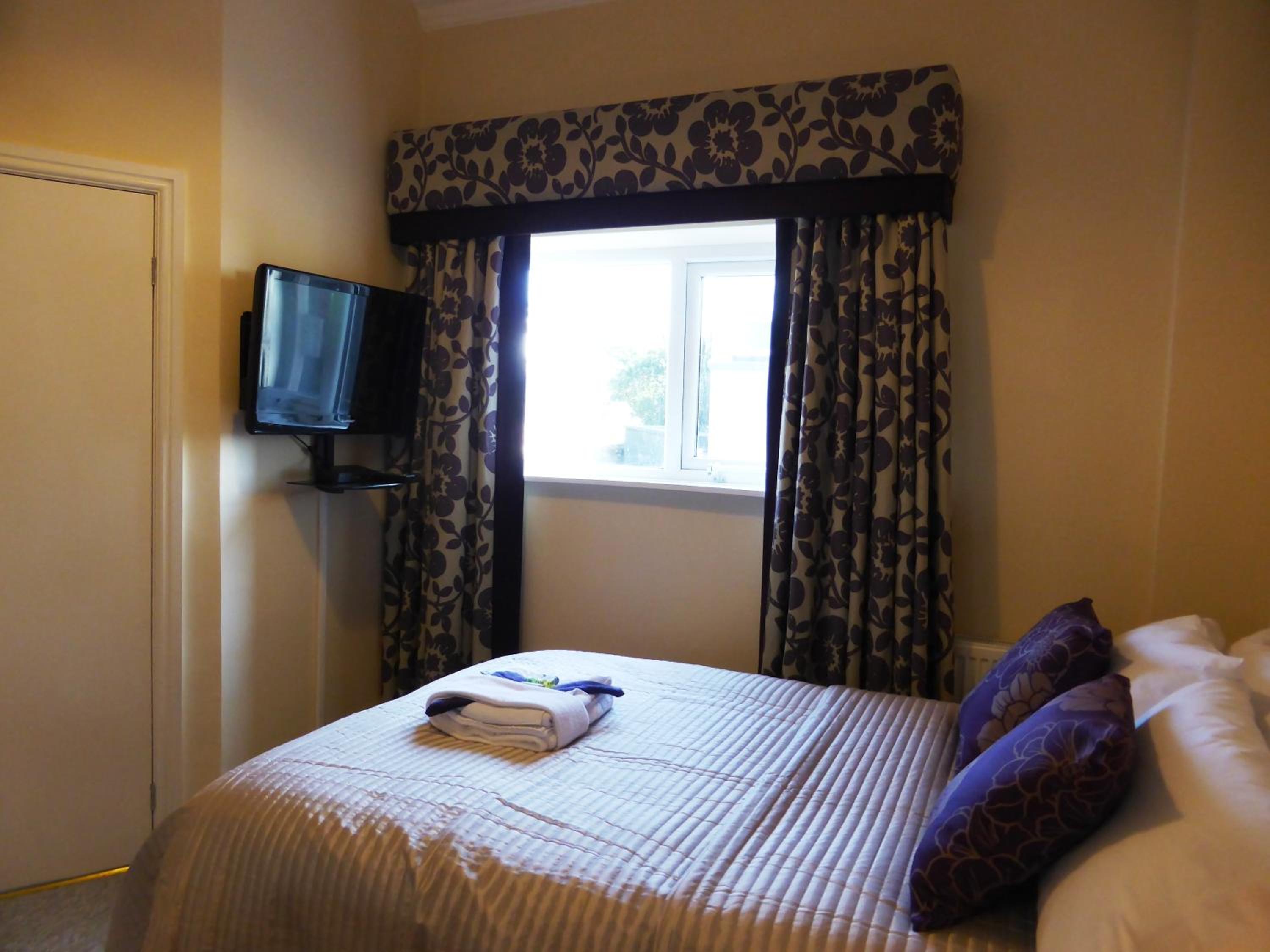 Small Double Room photo 2