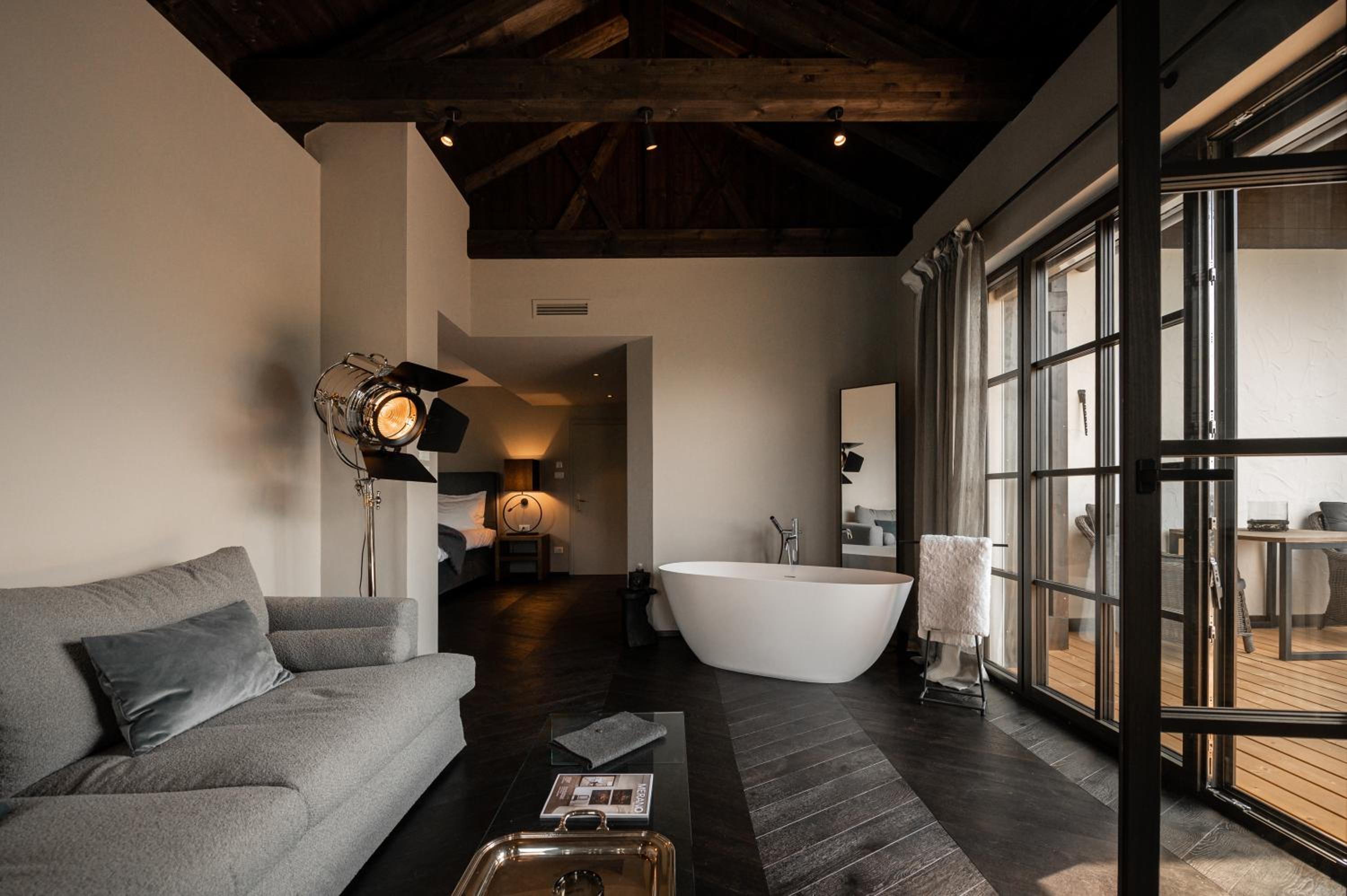 Suite with Mountain View photo 1