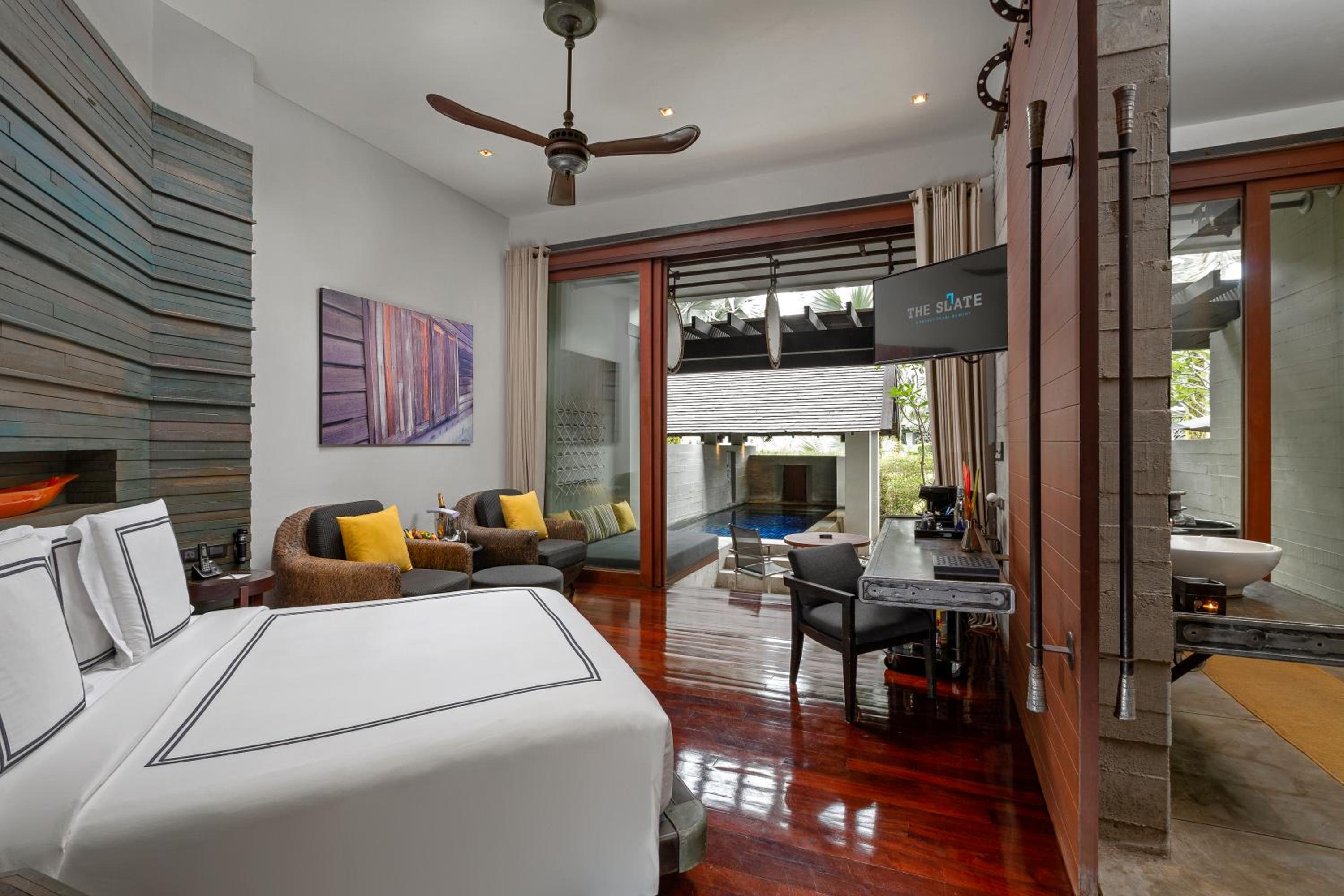 Private Pool Suite - Photo 5