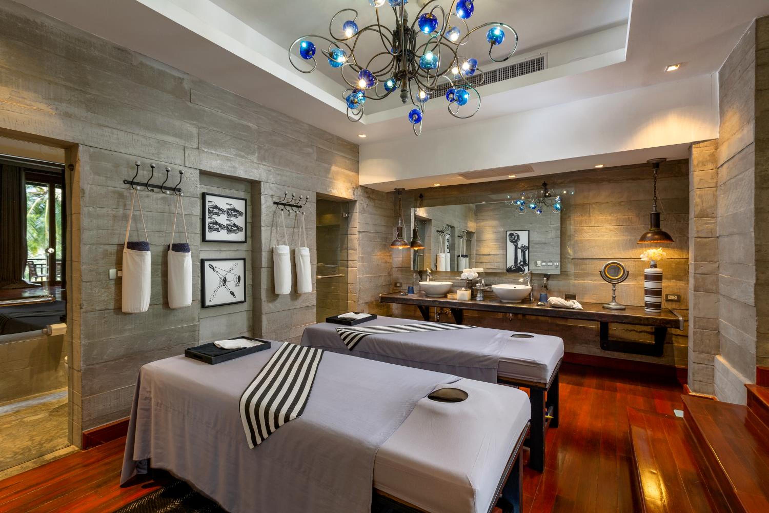 One Bedroom Pearl Shell Suite - Photo 4