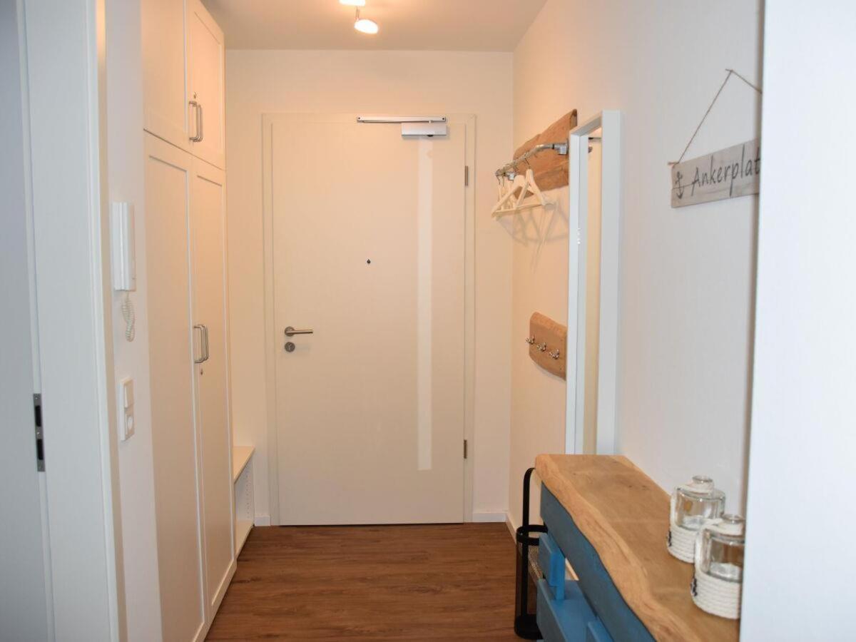 Two-Bedroom Apartment with Bathroom photo 2