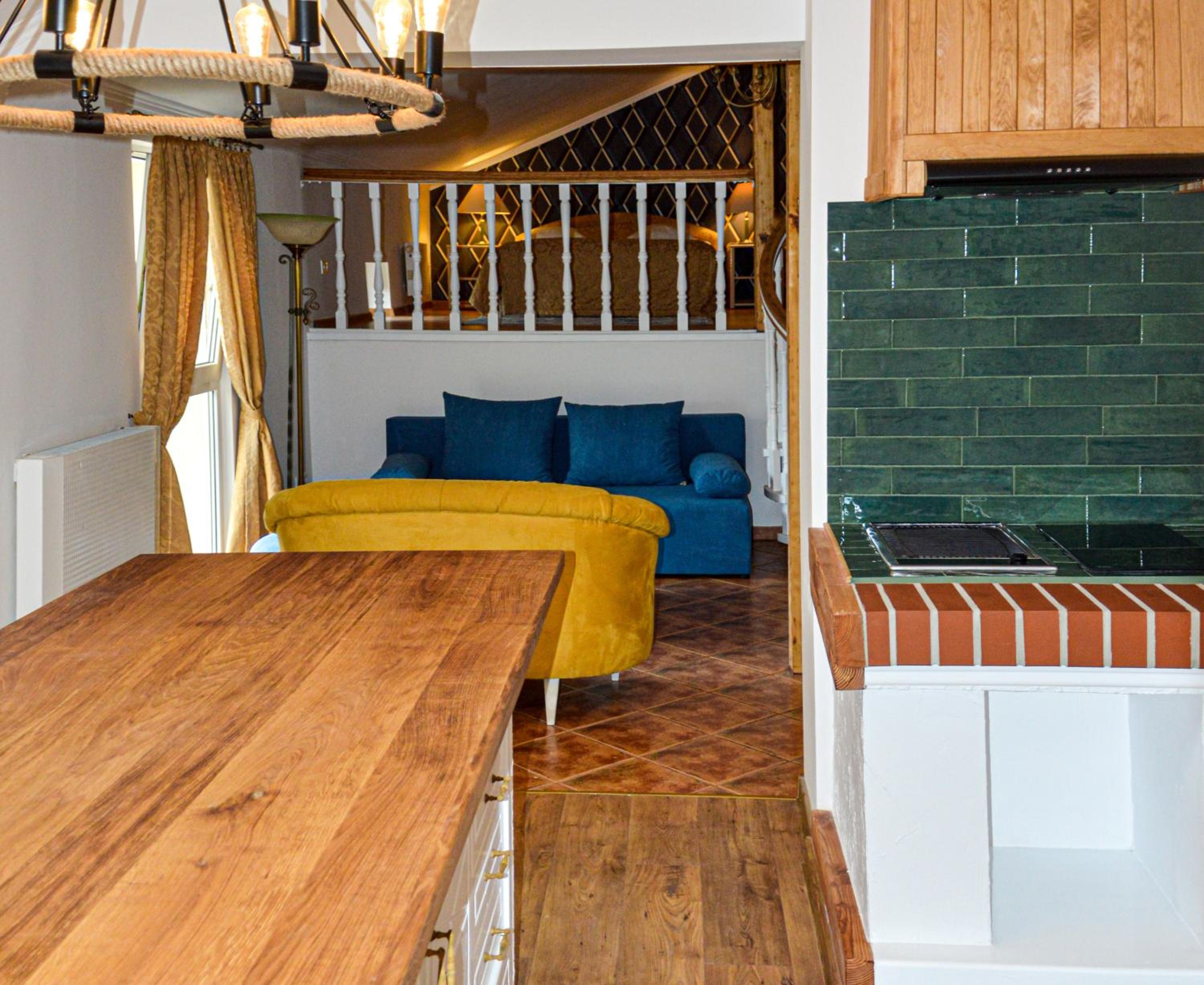 Apartment with Terrace photo 2