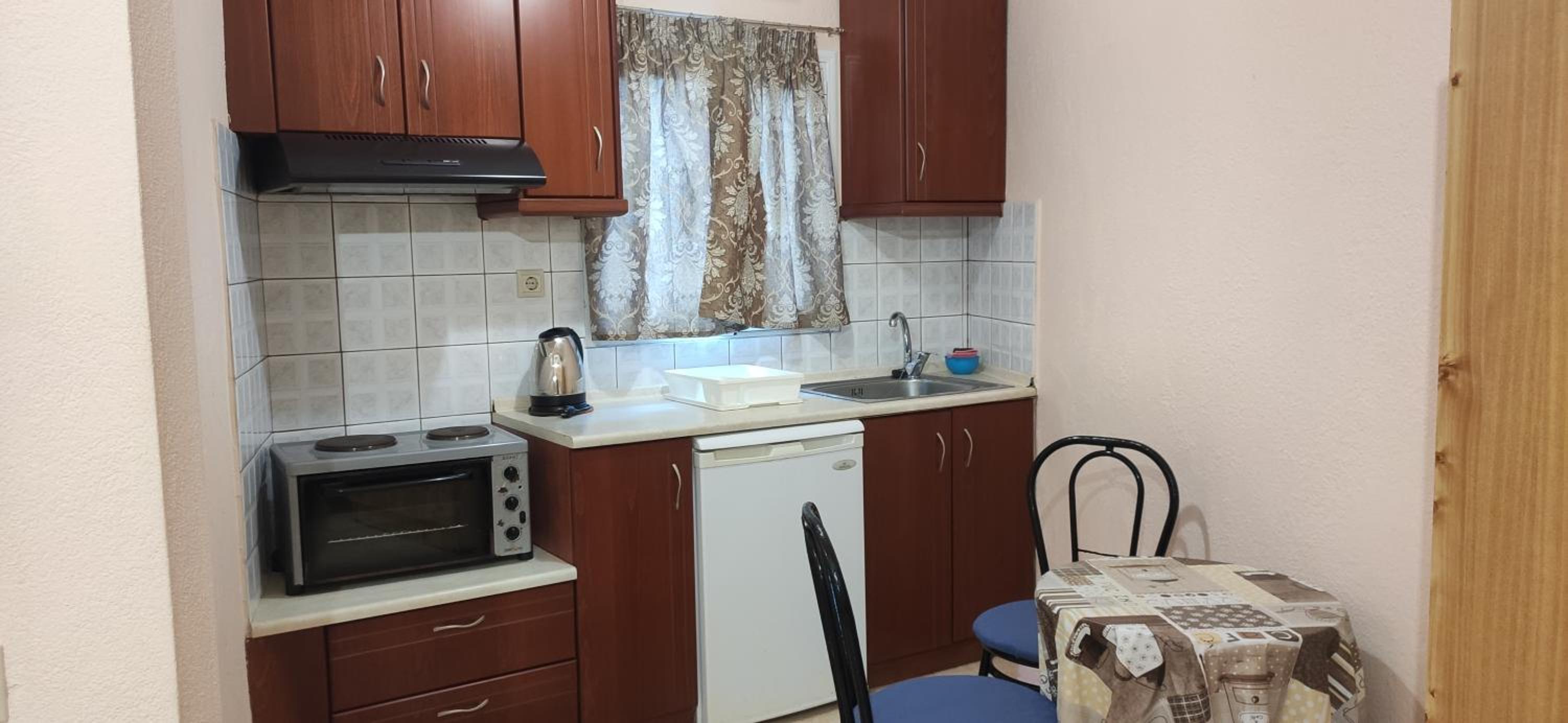 One-Bedroom Apartment - Photo 35