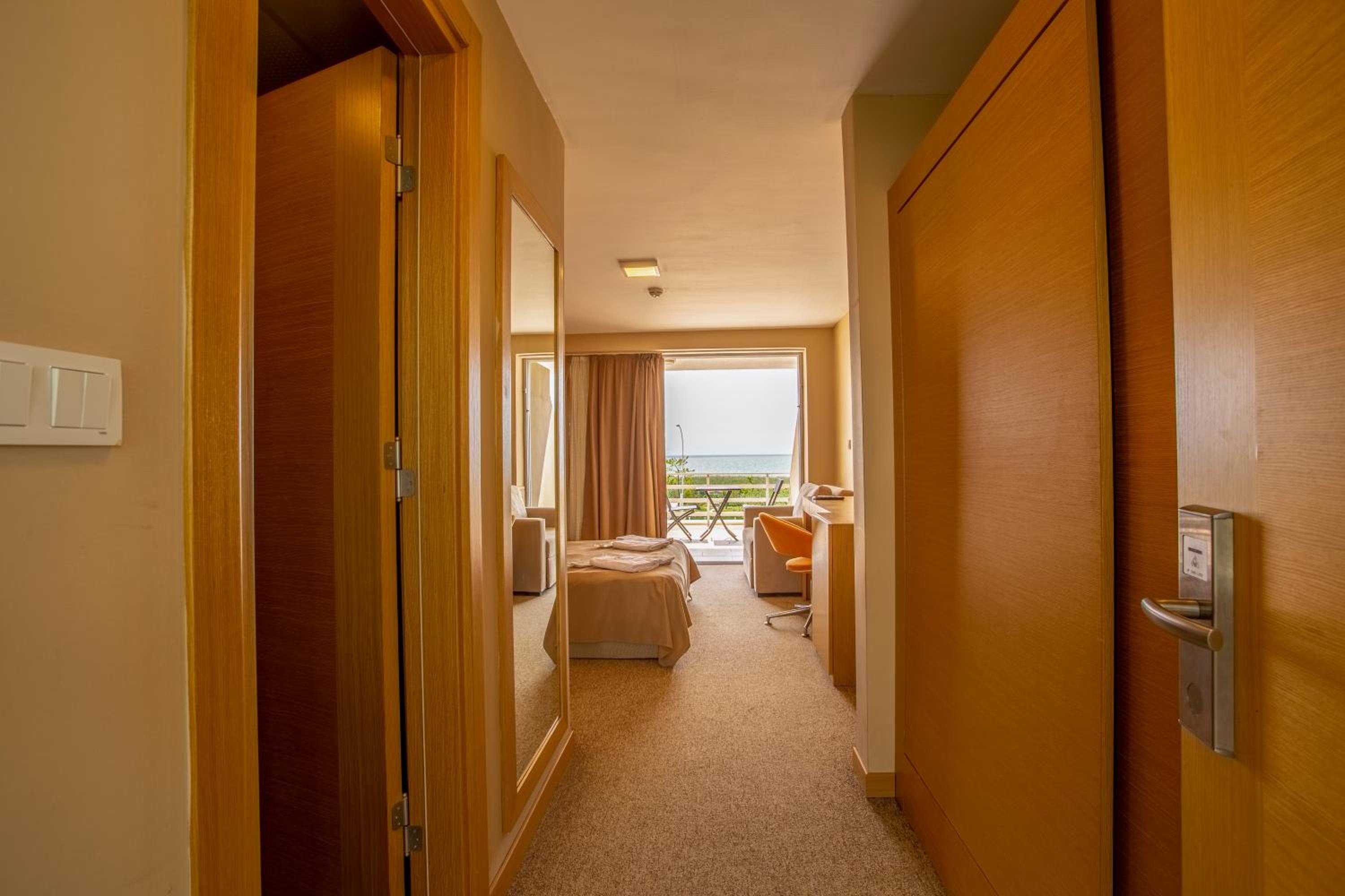 King Room with Lake View
