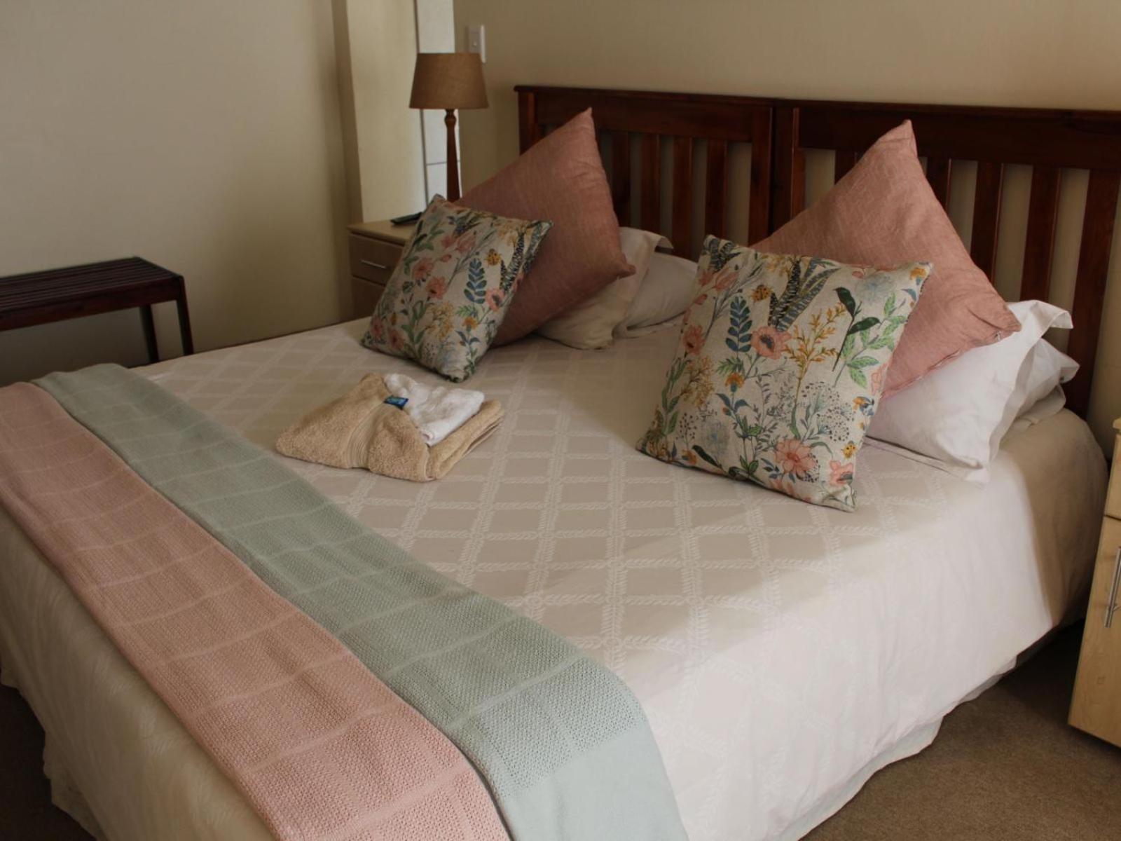 Standard King Room photo 1