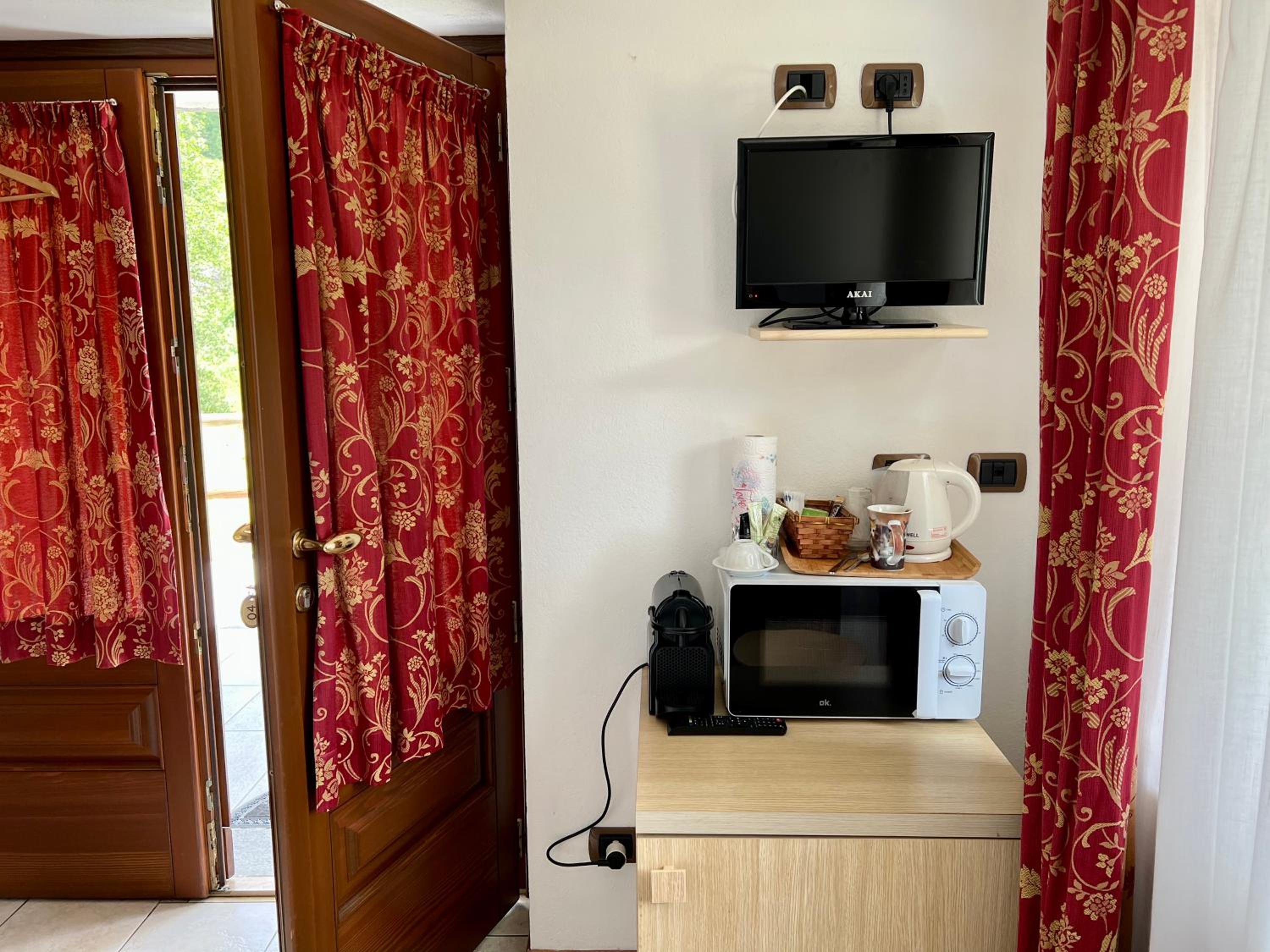 Single Room with Mountain View photo 2