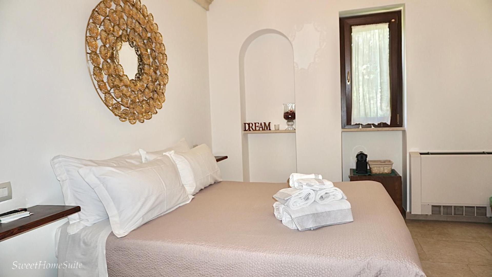 Double Room - Photo 7