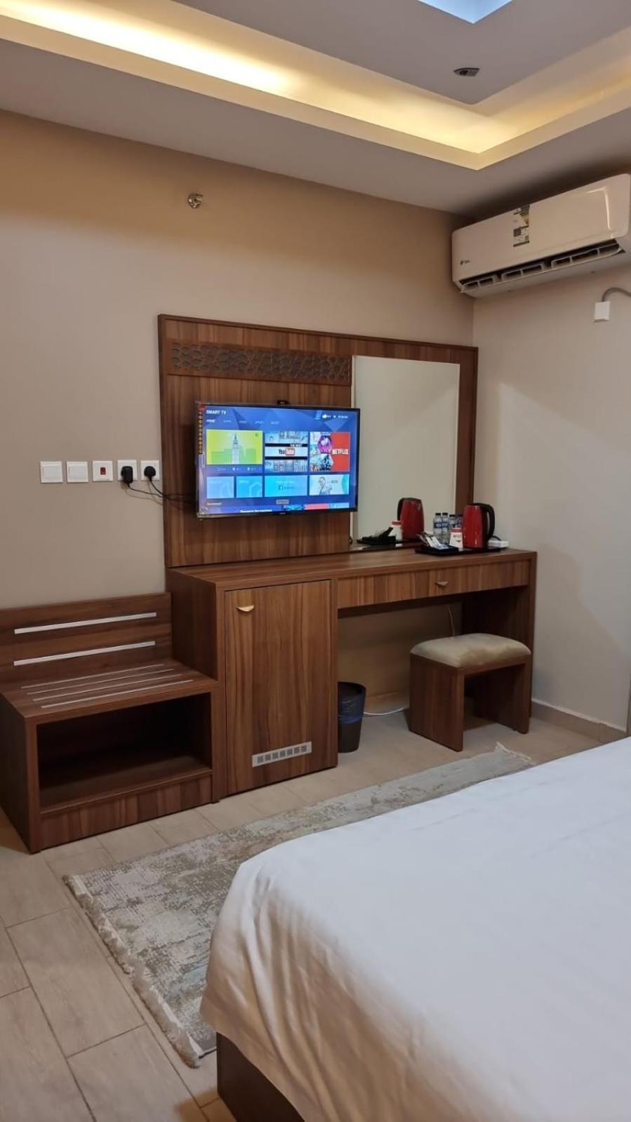 Deluxe Double Room photo 2