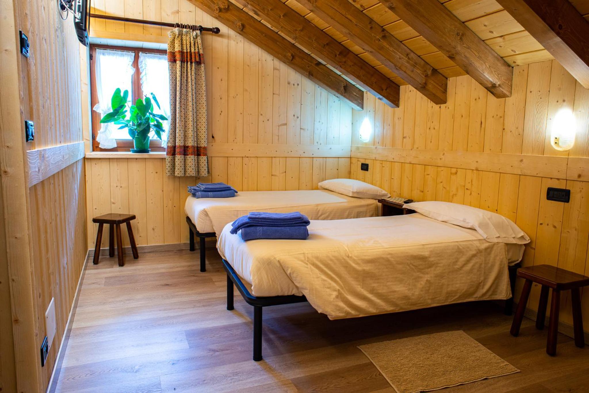 Quadruple Room - Photo 1