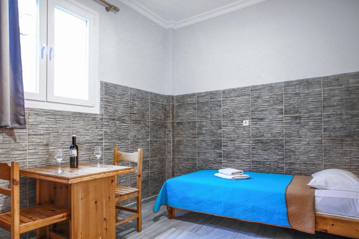 Quadruple Room - Lower Floor photo 2
