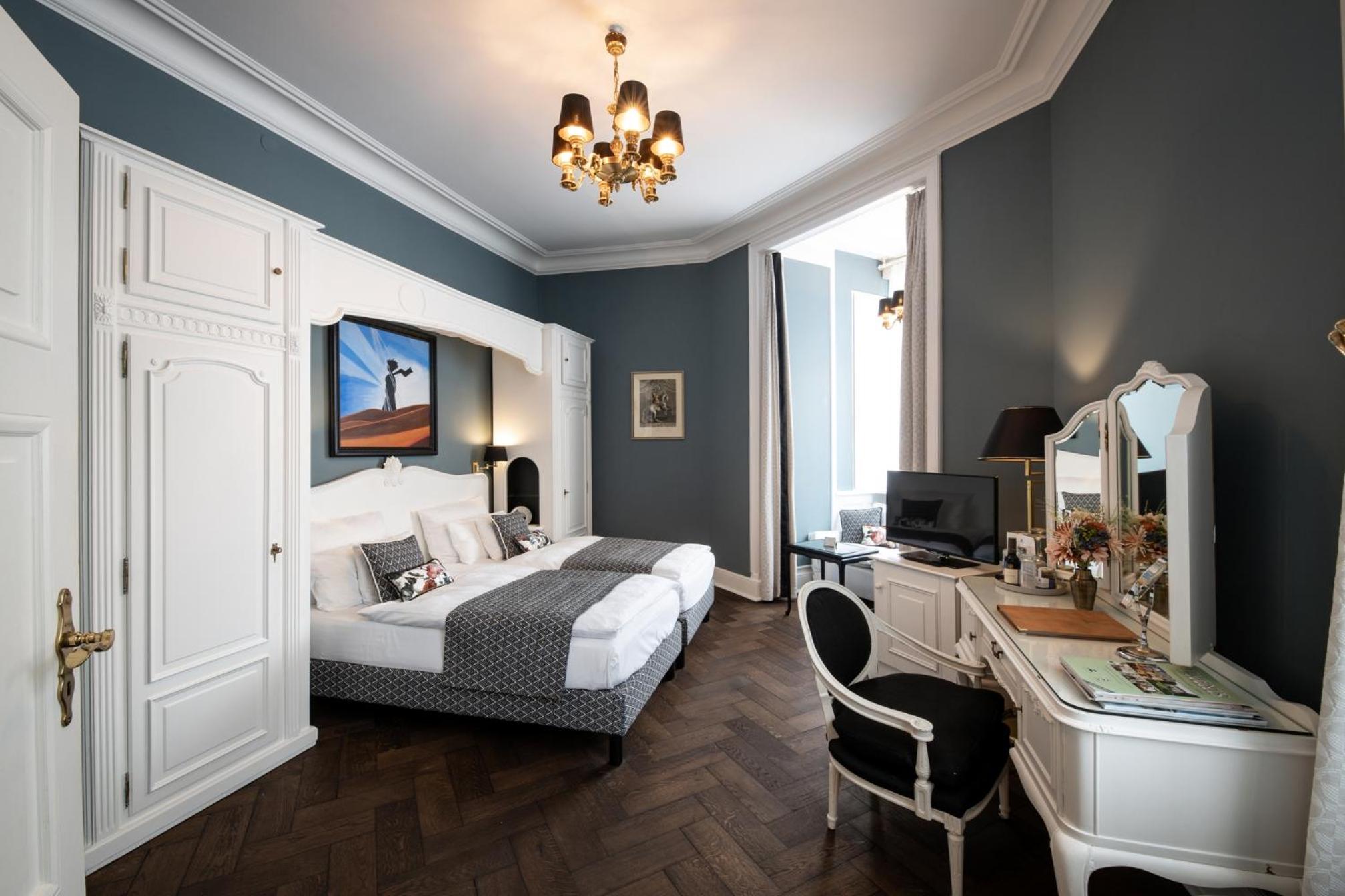 Superior Room - Photo 15