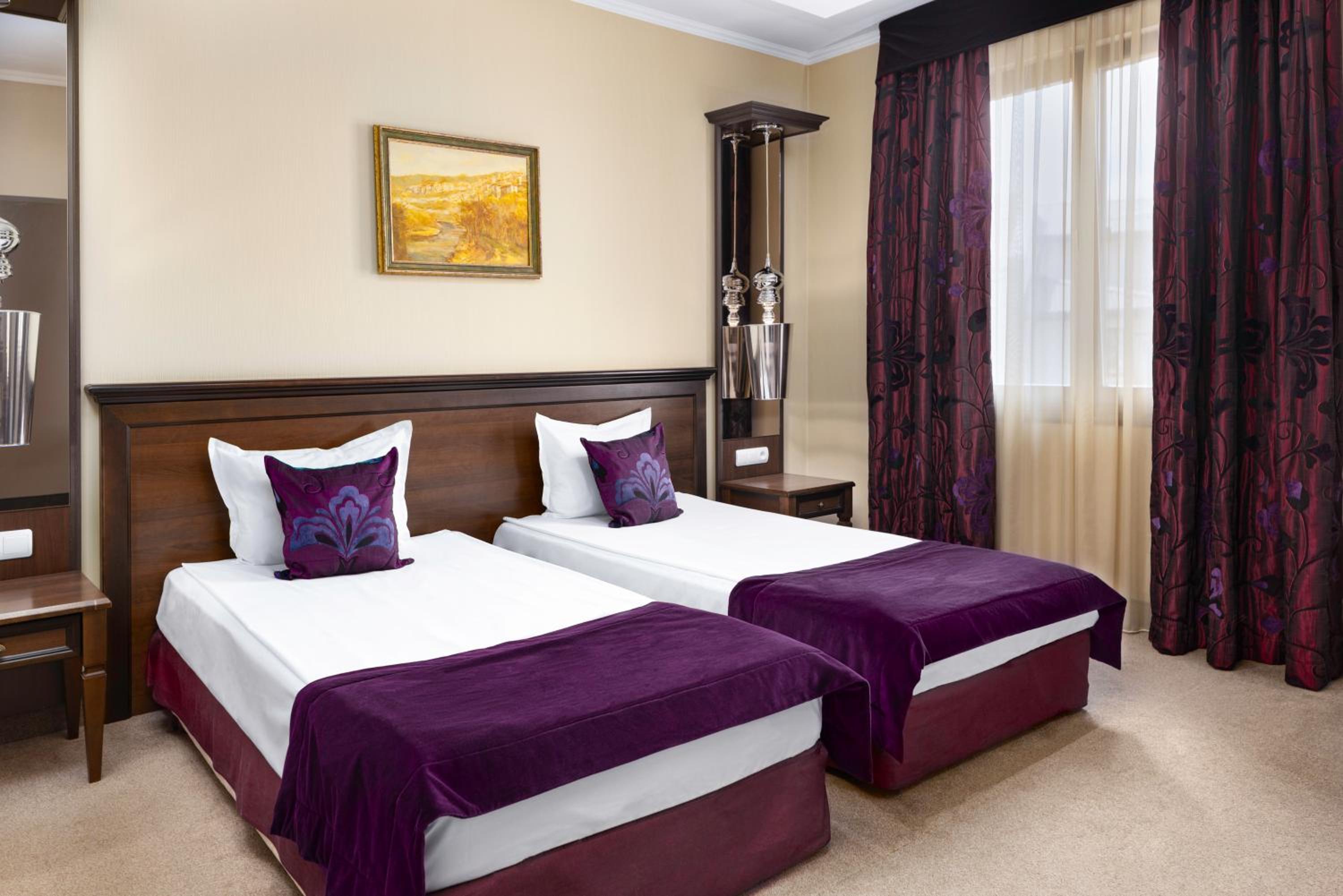 Twin Room - Christmas Package