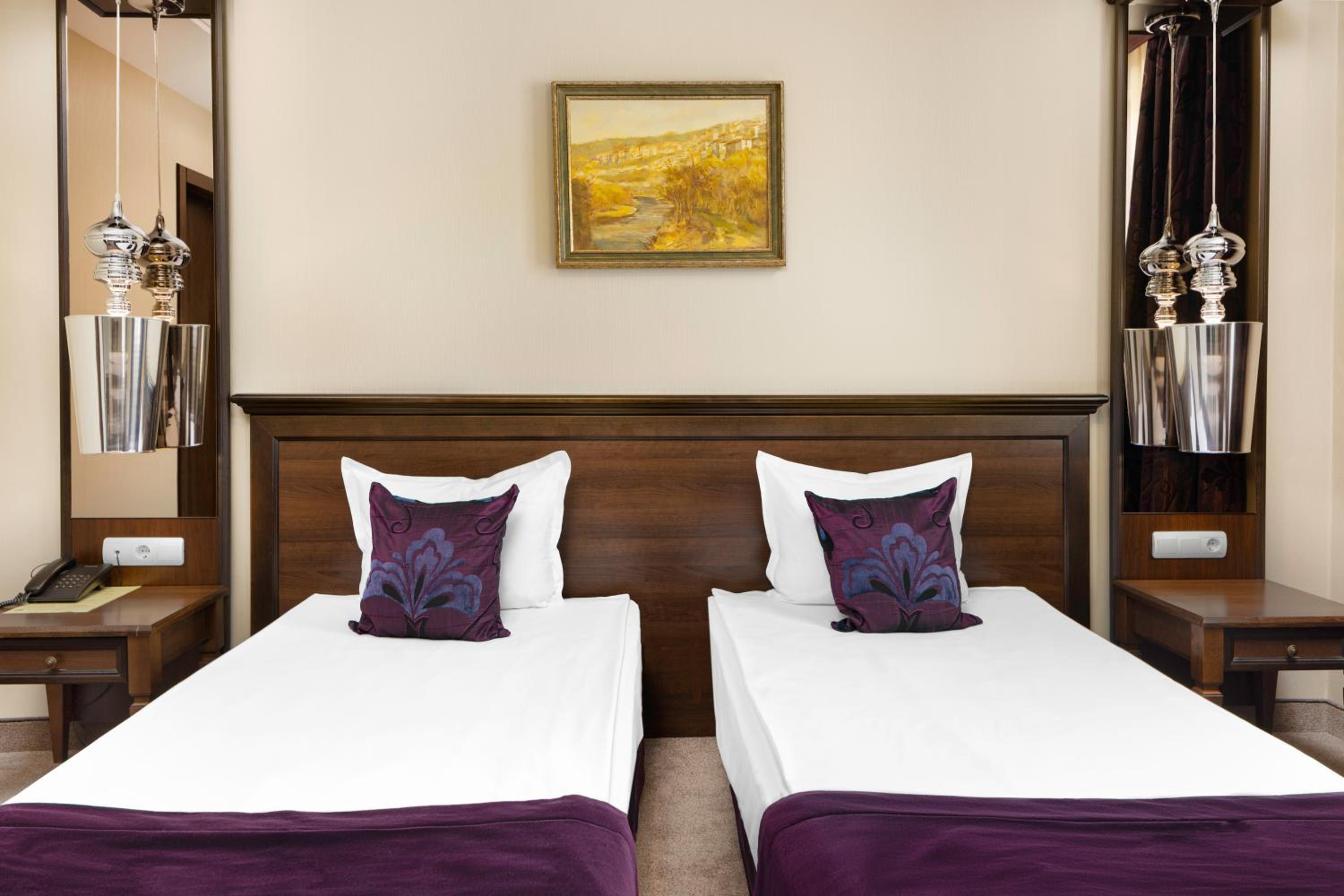 Twin Room - Pool Access photo 3