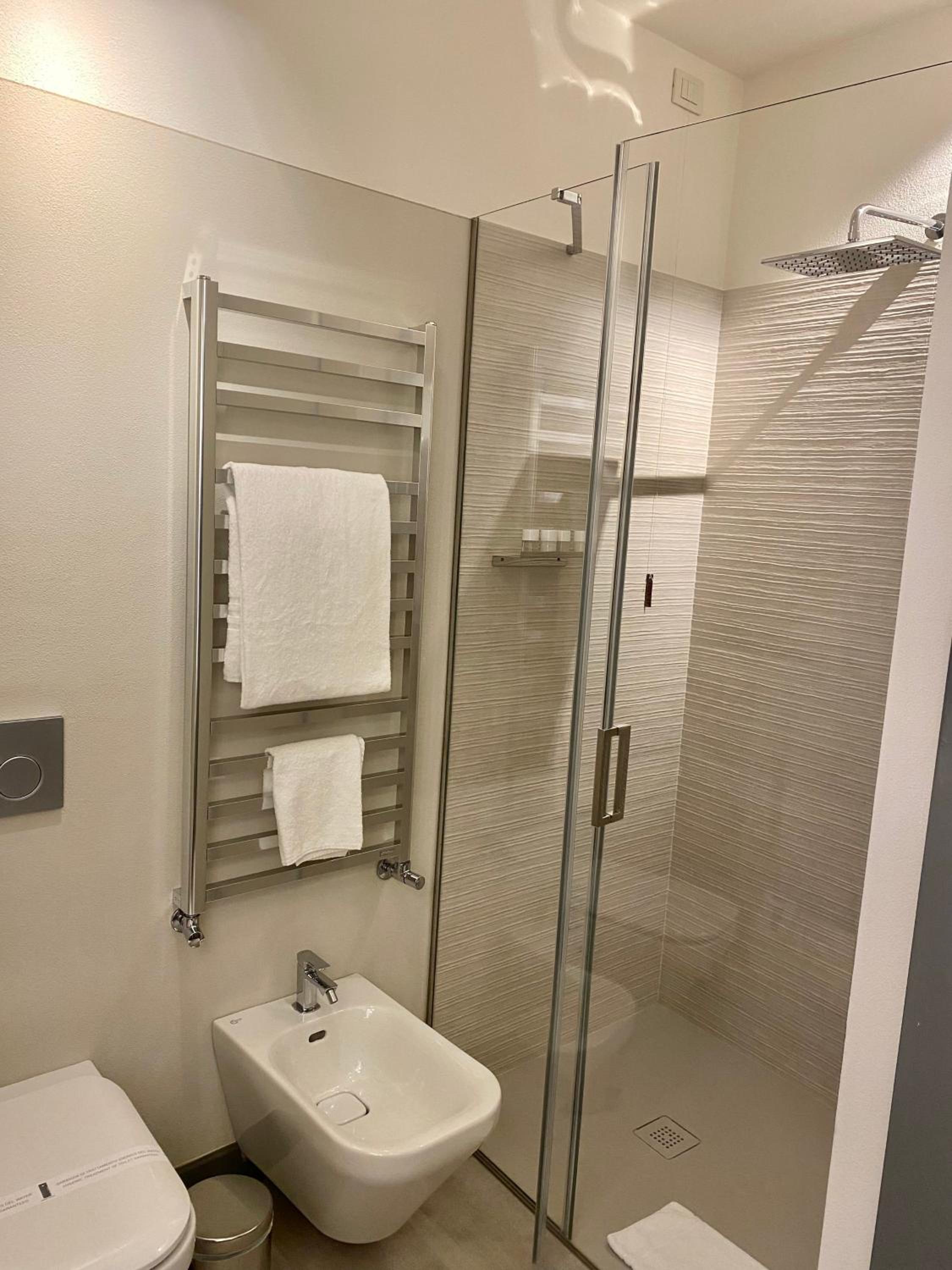 Single Room - Photo 4
