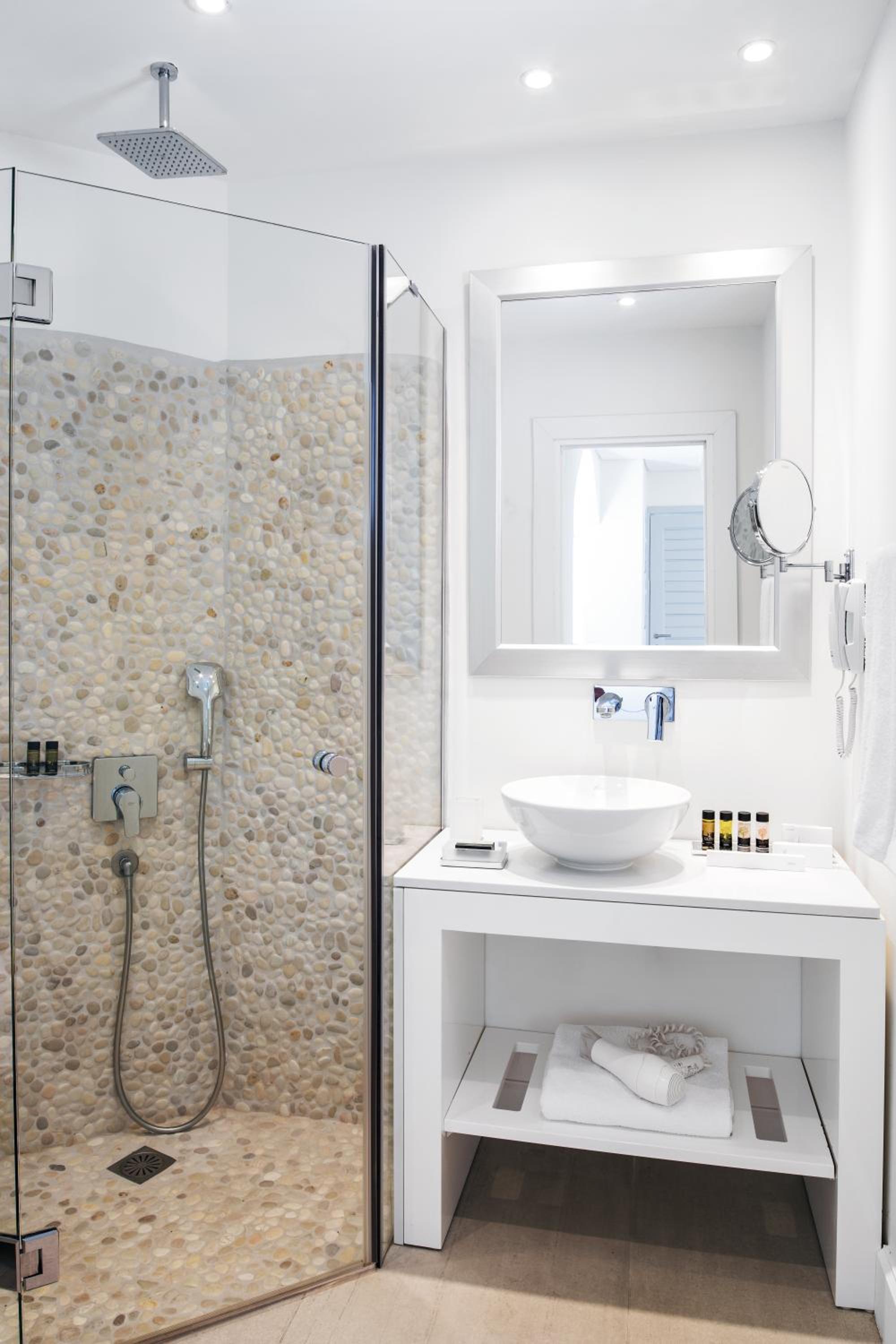Deluxe Double Room with Sea View photo 2