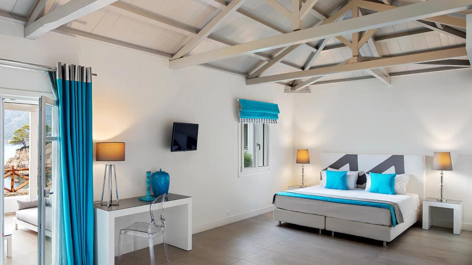Queen Suite with Sea View photo 3