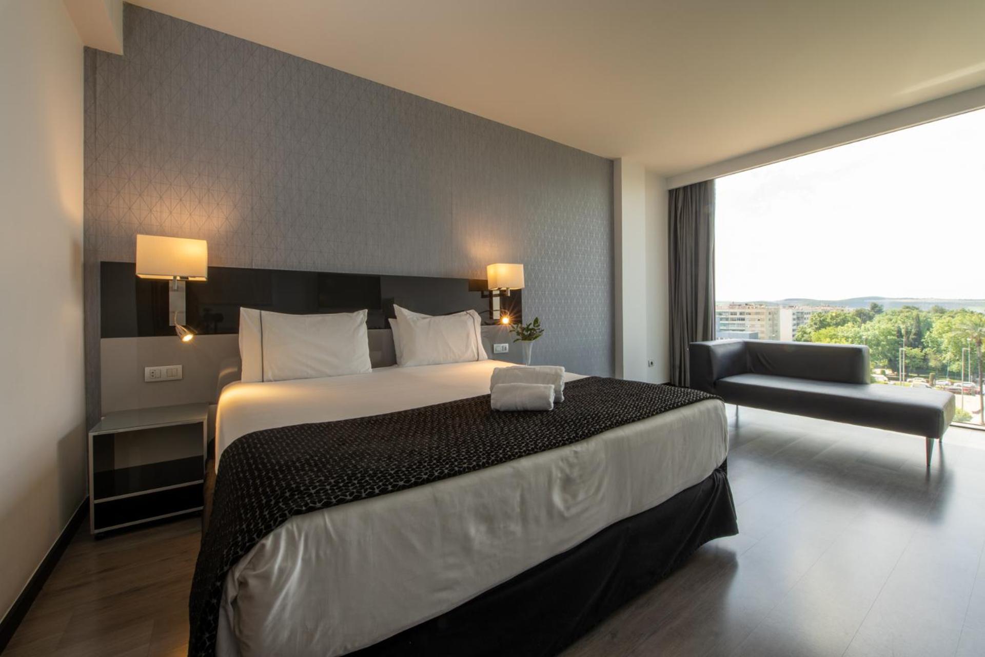  Double Room - Photo 9