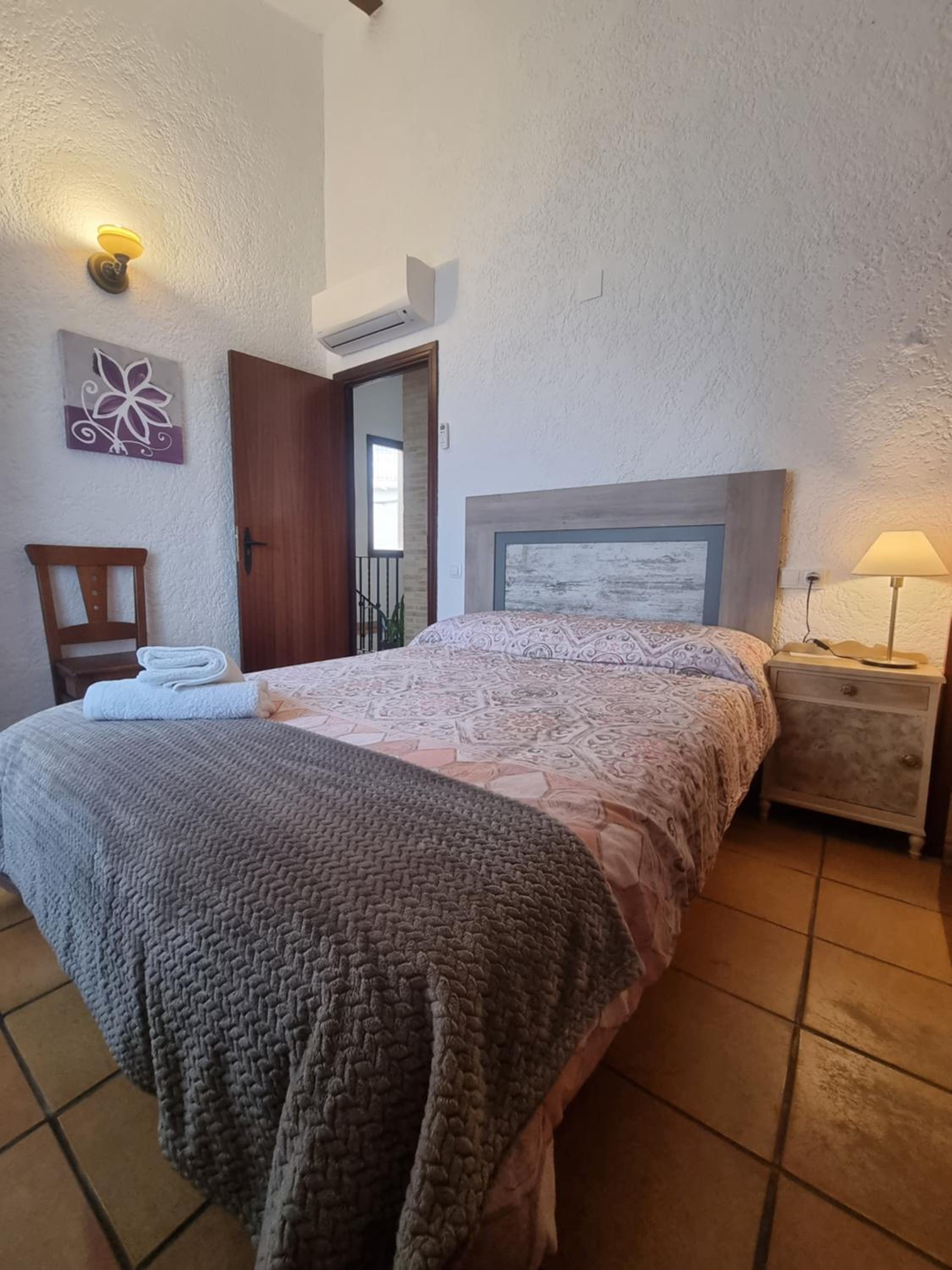 Double Room - Photo 6