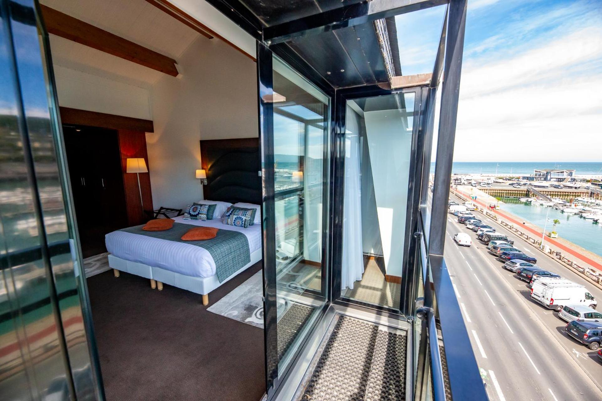 Junior Suite (2 People) with Sea View - Photo 5