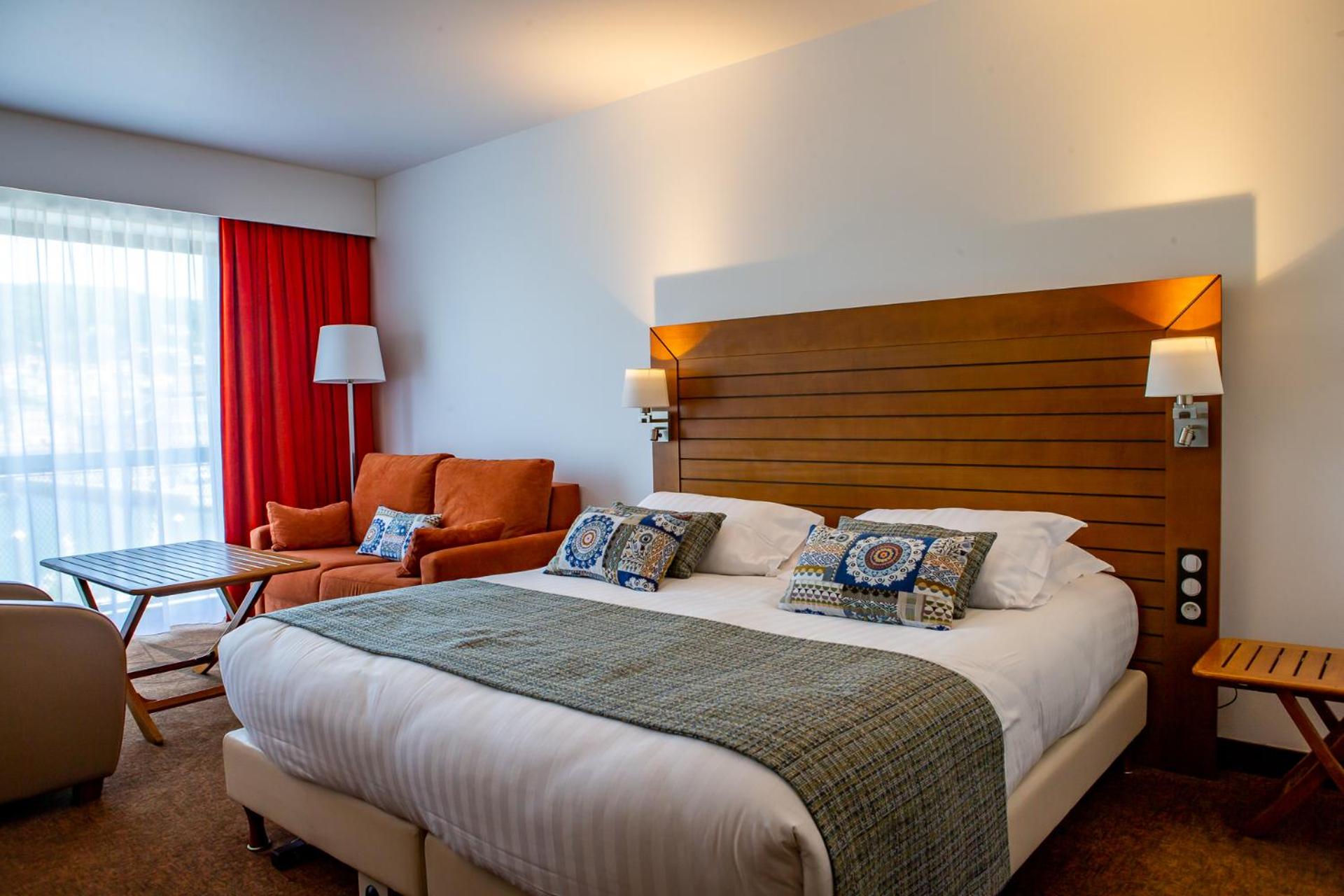 Double or Twin Room with Harbor View - Photo 9