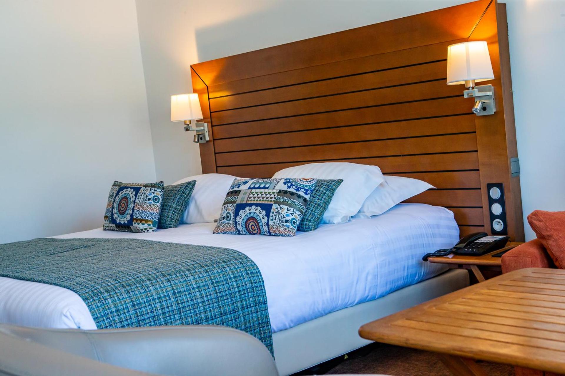 Double or Twin Room with Harbor View - Photo 5