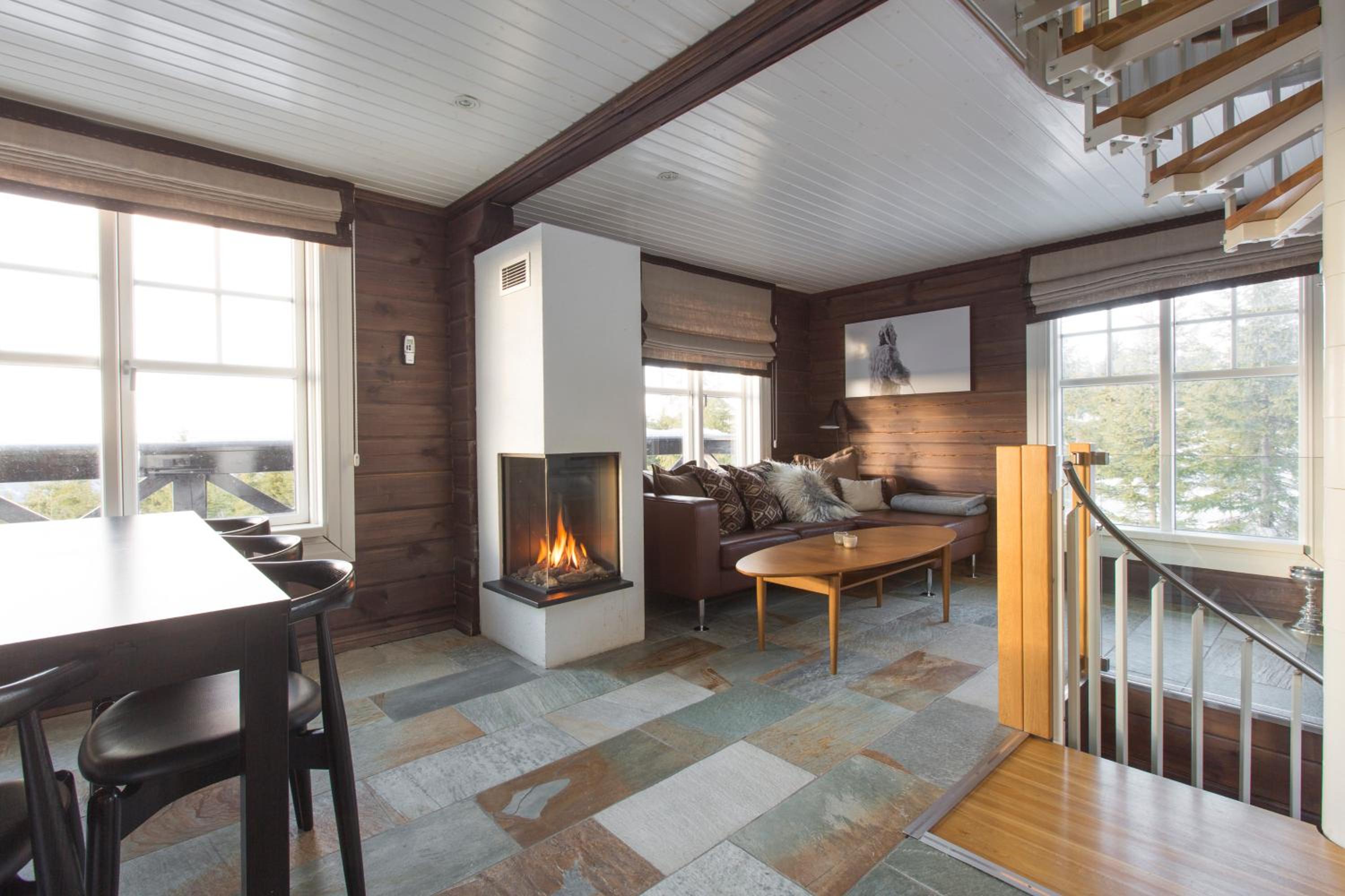 Three-Bedroom Apartment - Photo 16