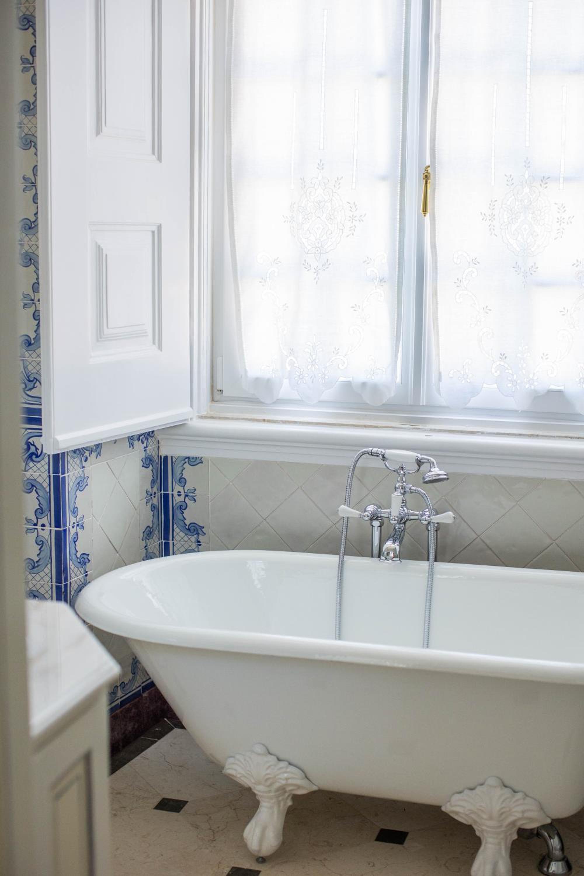  Junior Suite Frontal Ocean View - Photo 6
