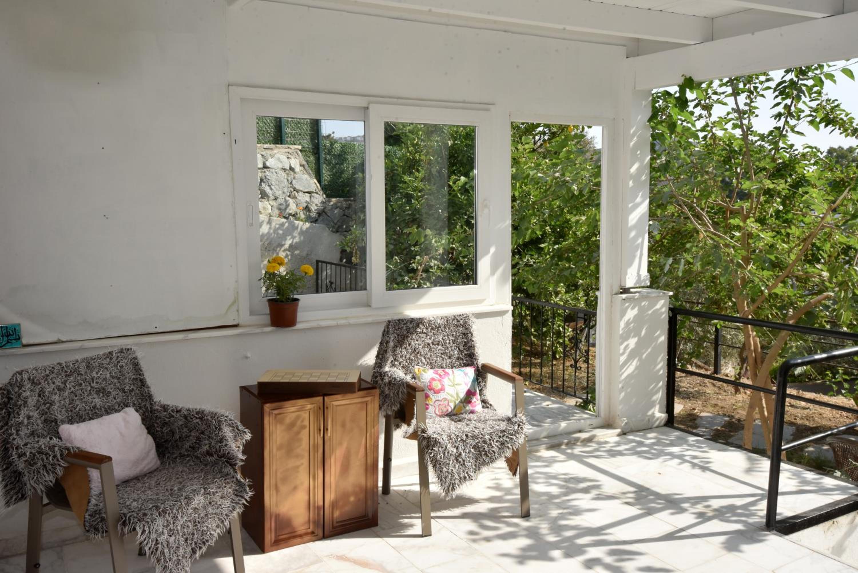 Standard Double Room - Photo 21