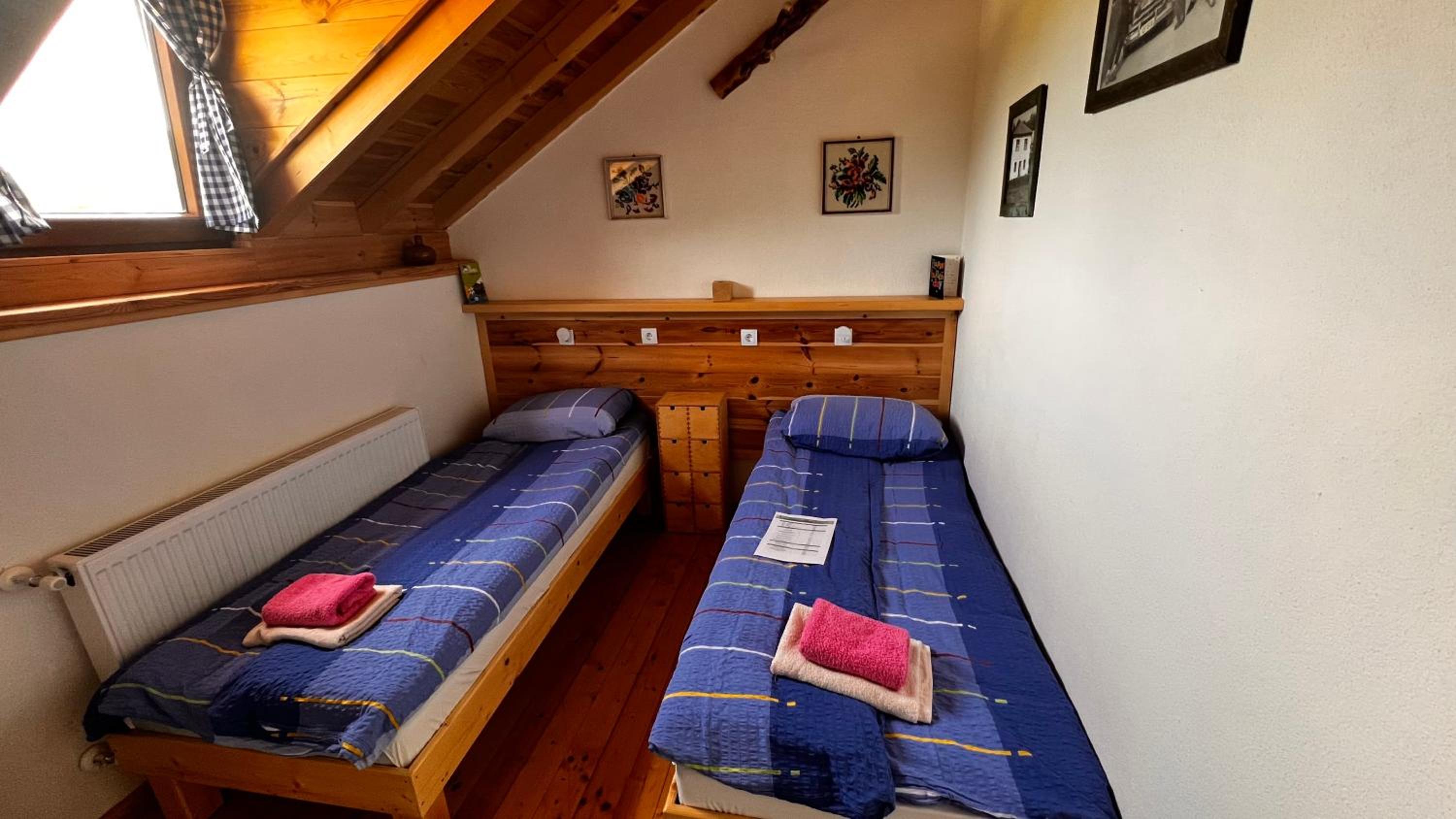 Double Room with Mountain View - Photo 7