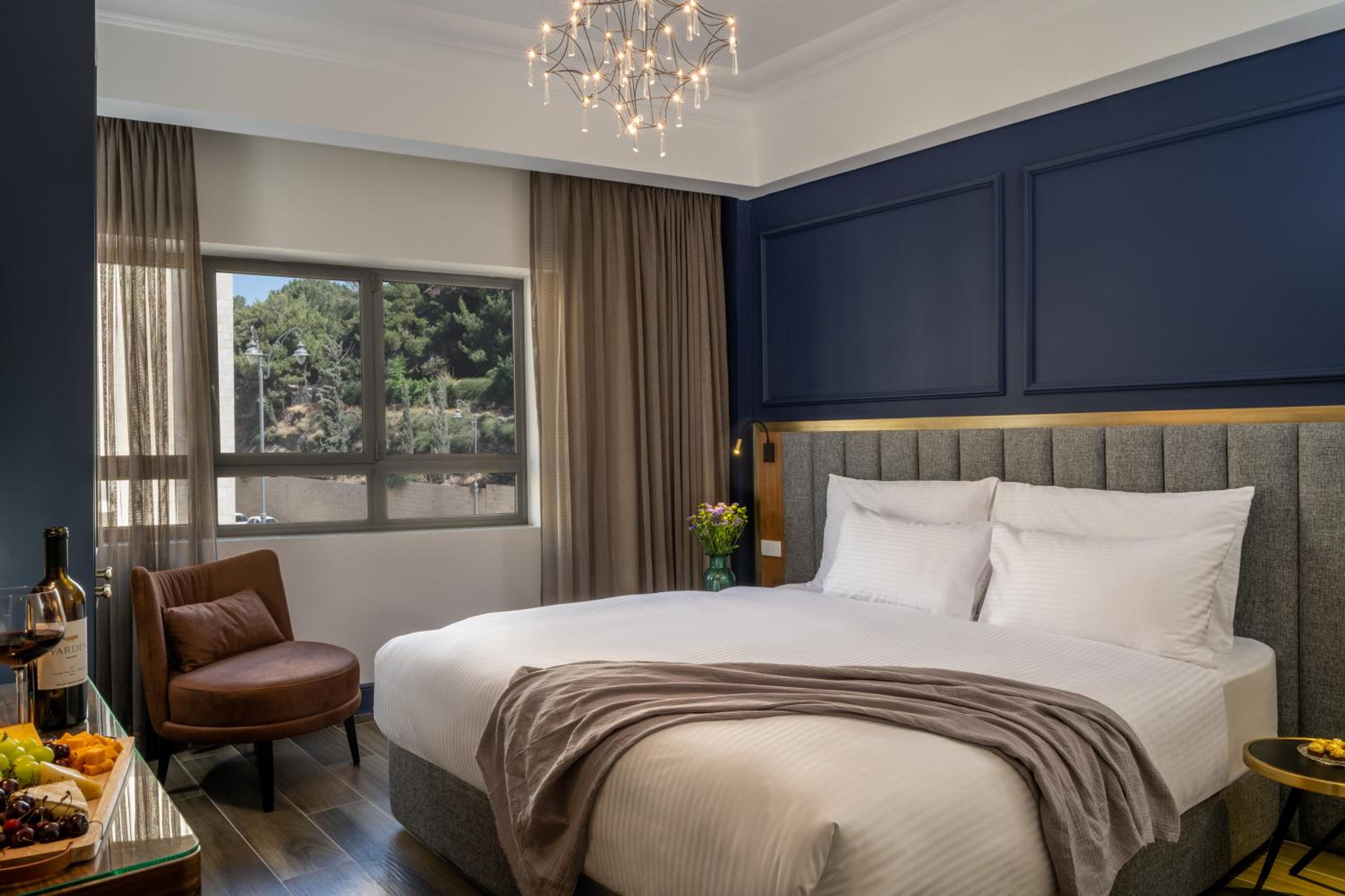 Superior Double or Twin Room - Photo 8