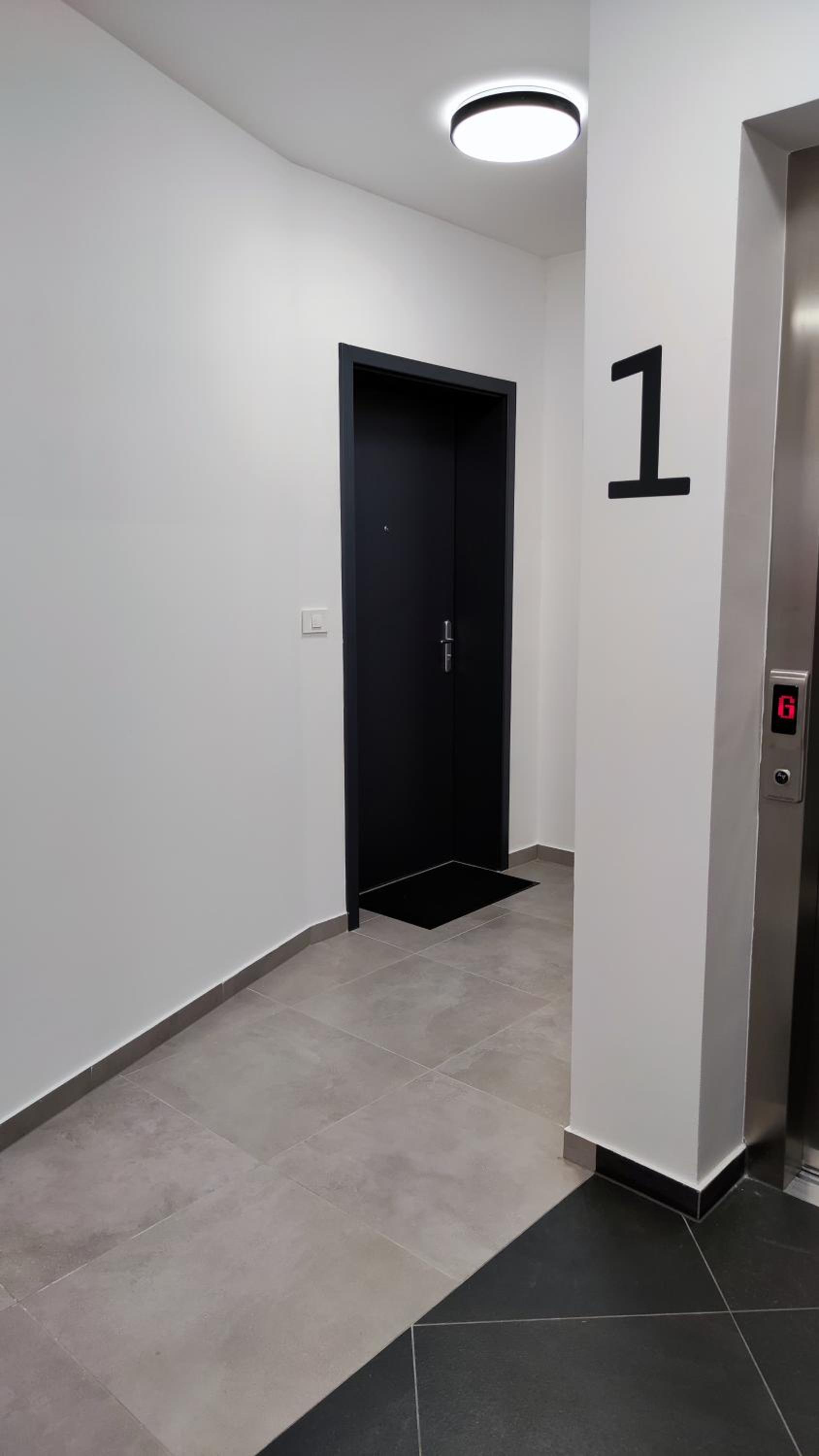 Apartment - Photo 8