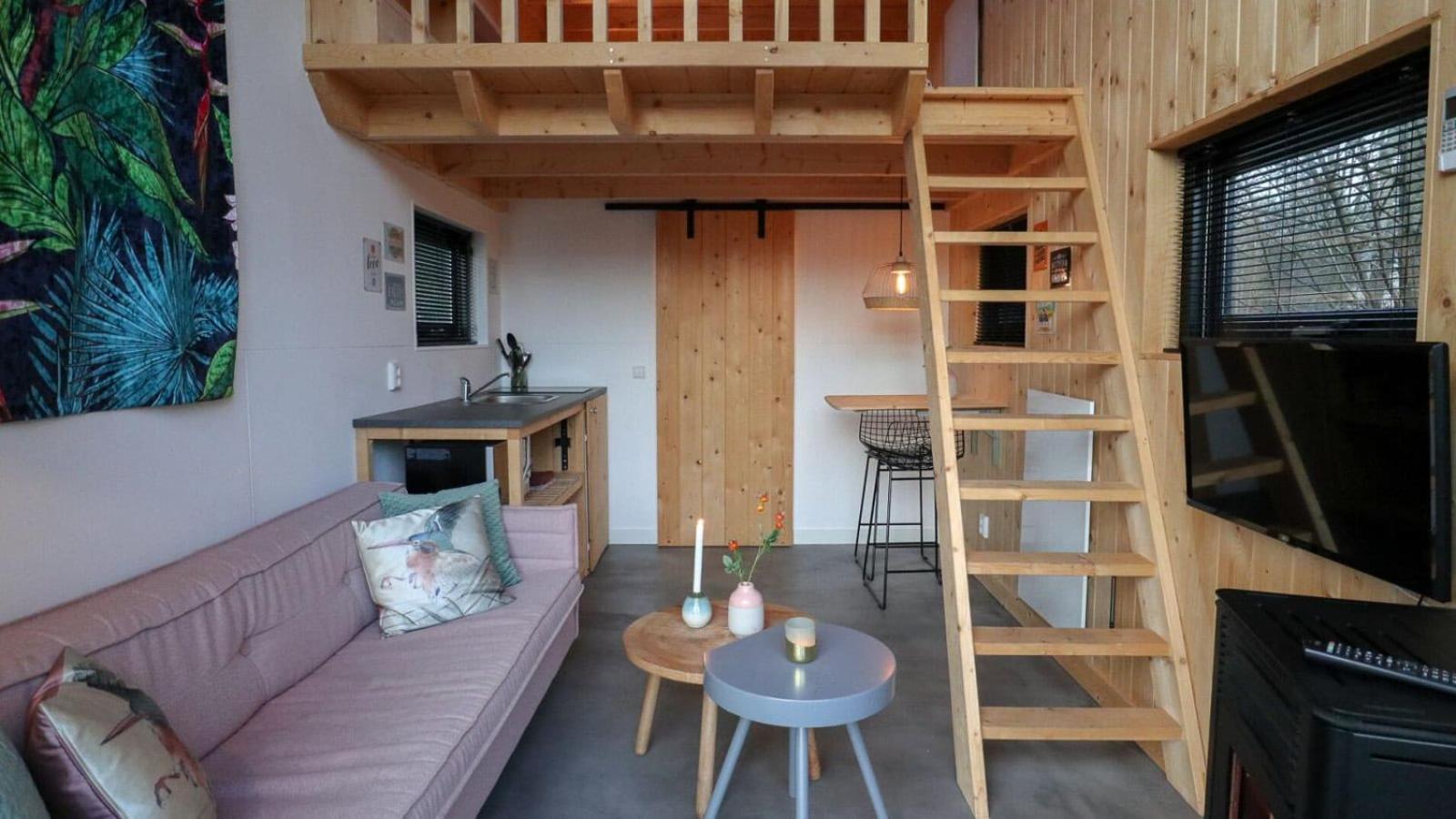 Tiny House 2 - Photo 1