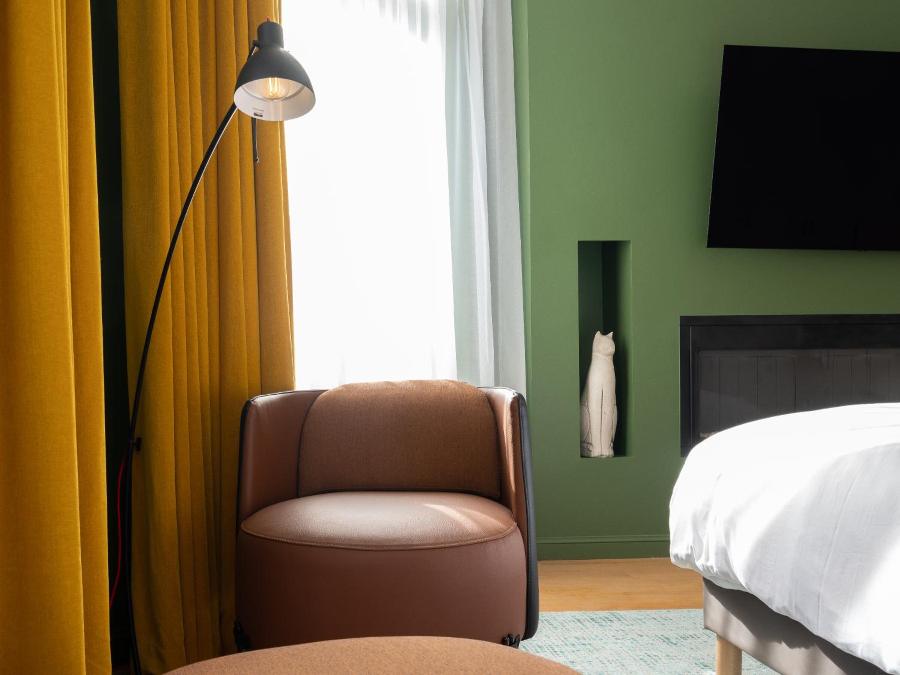 Deluxe Suite photo 2